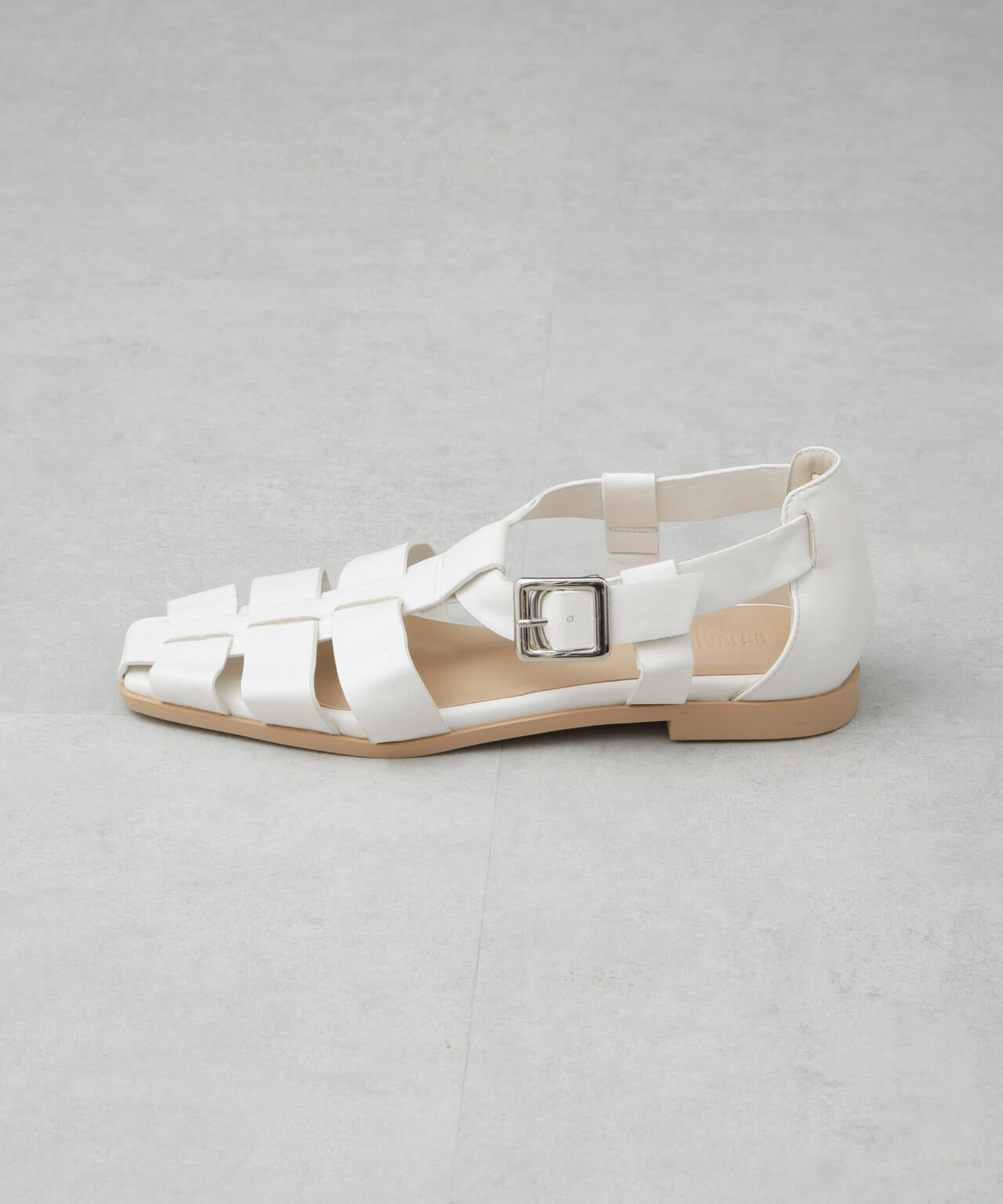 72472053-66e7-513b-a3b6-c9bef17bd64f_Image