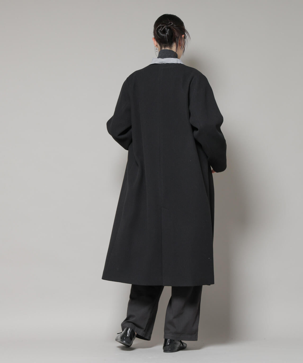 Vネックノーカラーコート | NANO universe（ナノ・ユニバース