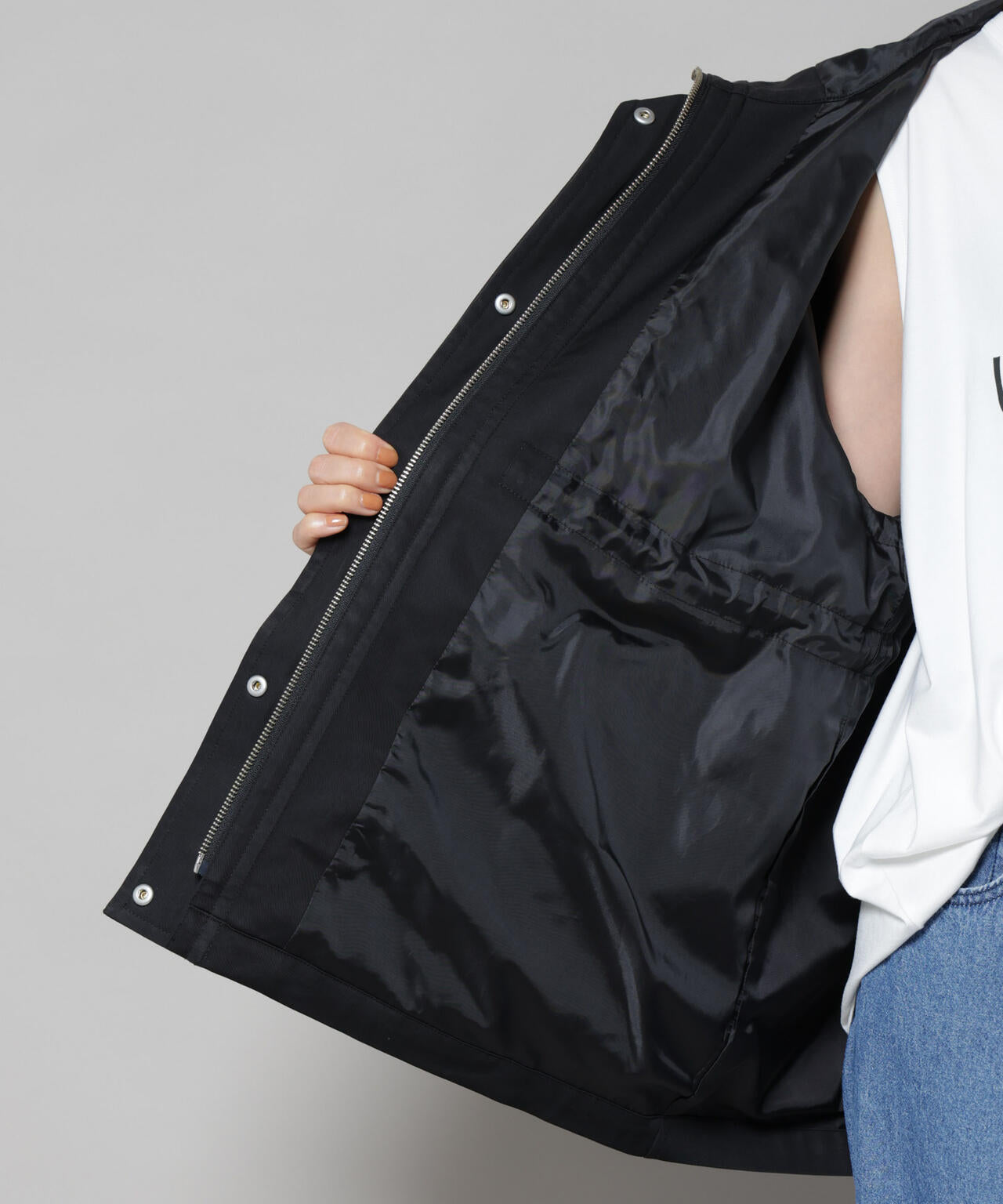 撥水加工フードブルゾン