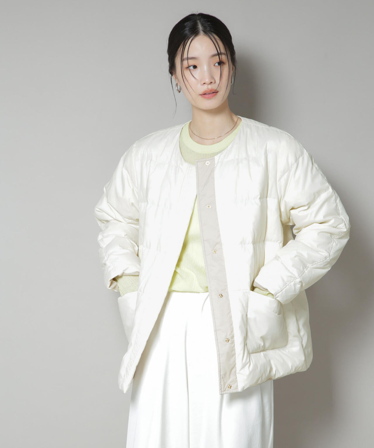 【美品】ヘルノ　ダウンジャケット　水彩画　リバーシブル　ライトダウン　M　42 ikinakikonashi_hrn2421402