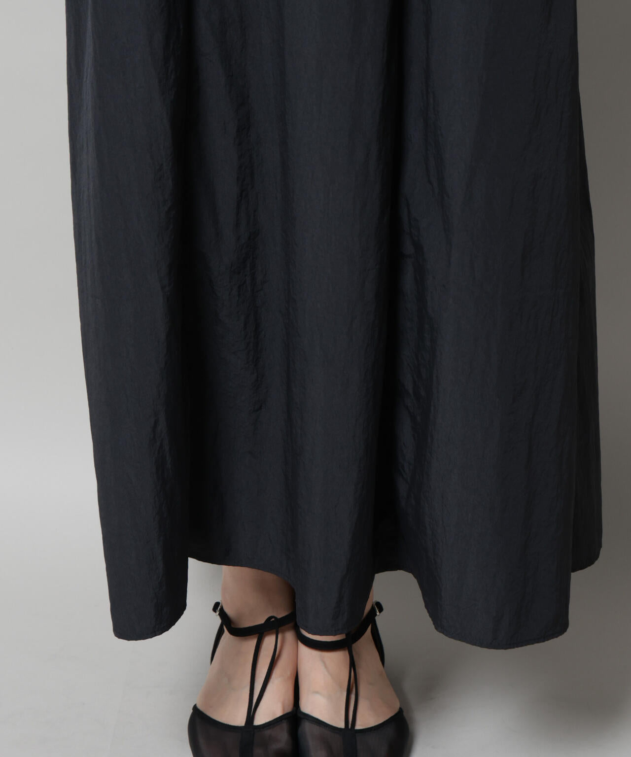 サイドギャザーナイロンワンピース