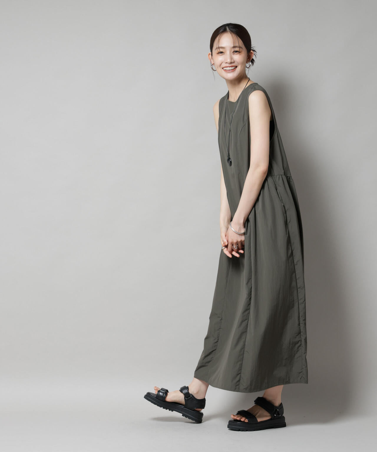 サイドギャザーナイロンワンピース | NANO universe（ナノ・ユニバース