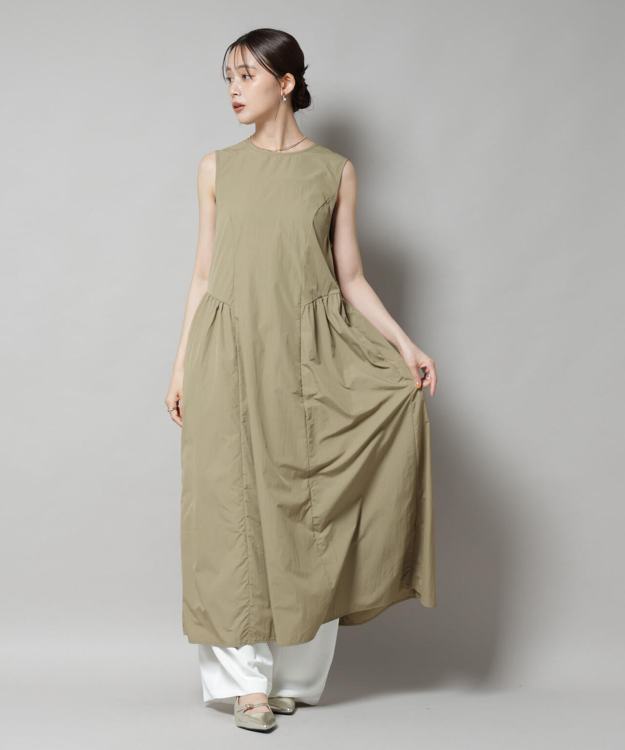 サイドギャザーナイロンワンピース