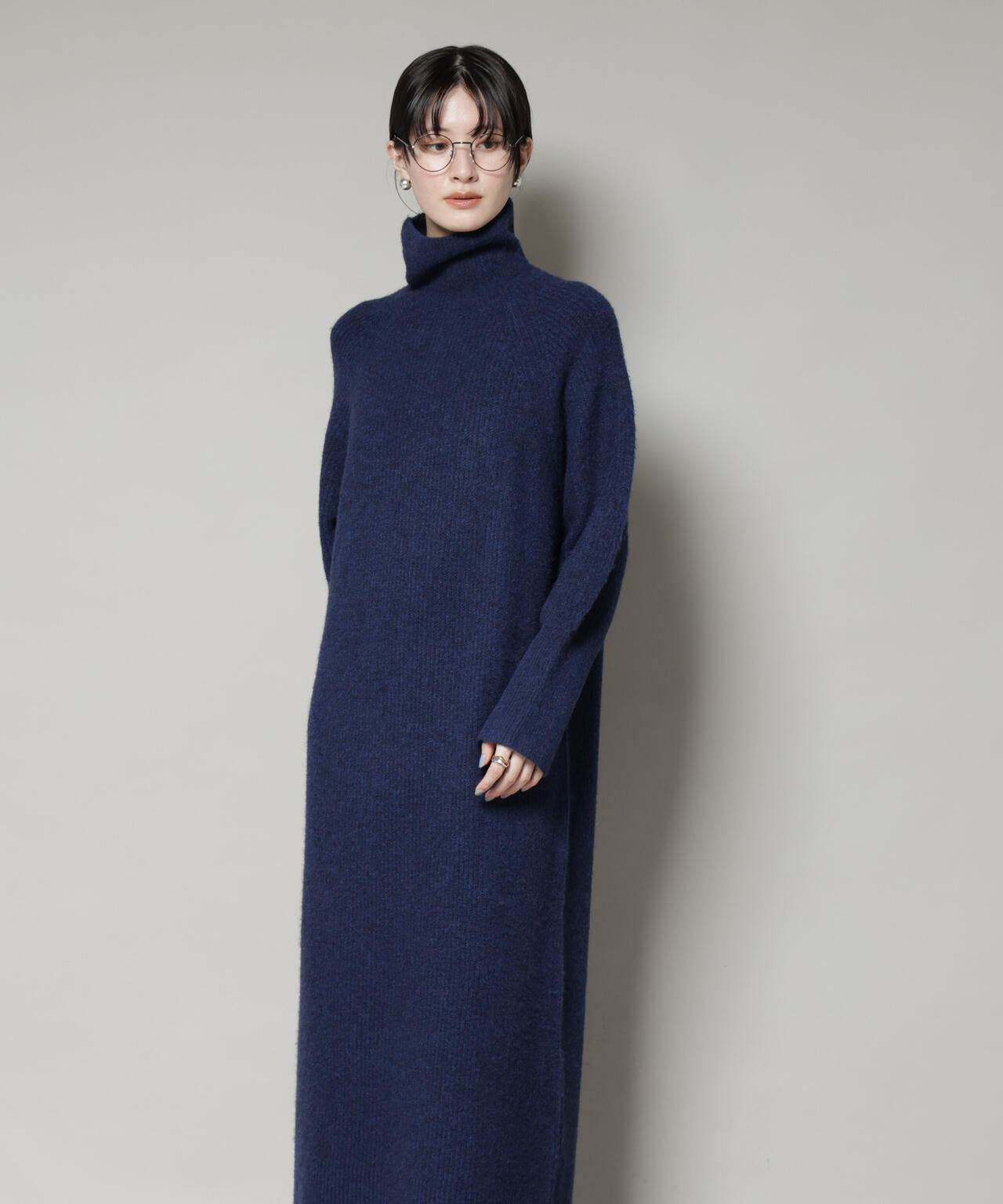 美品✨希少✨アーツアンドサイエンス　ニットワンピース　タートルネック　日本製 美品✨希少✨アーツアンドサイエンス ニットワンピース タートルネック