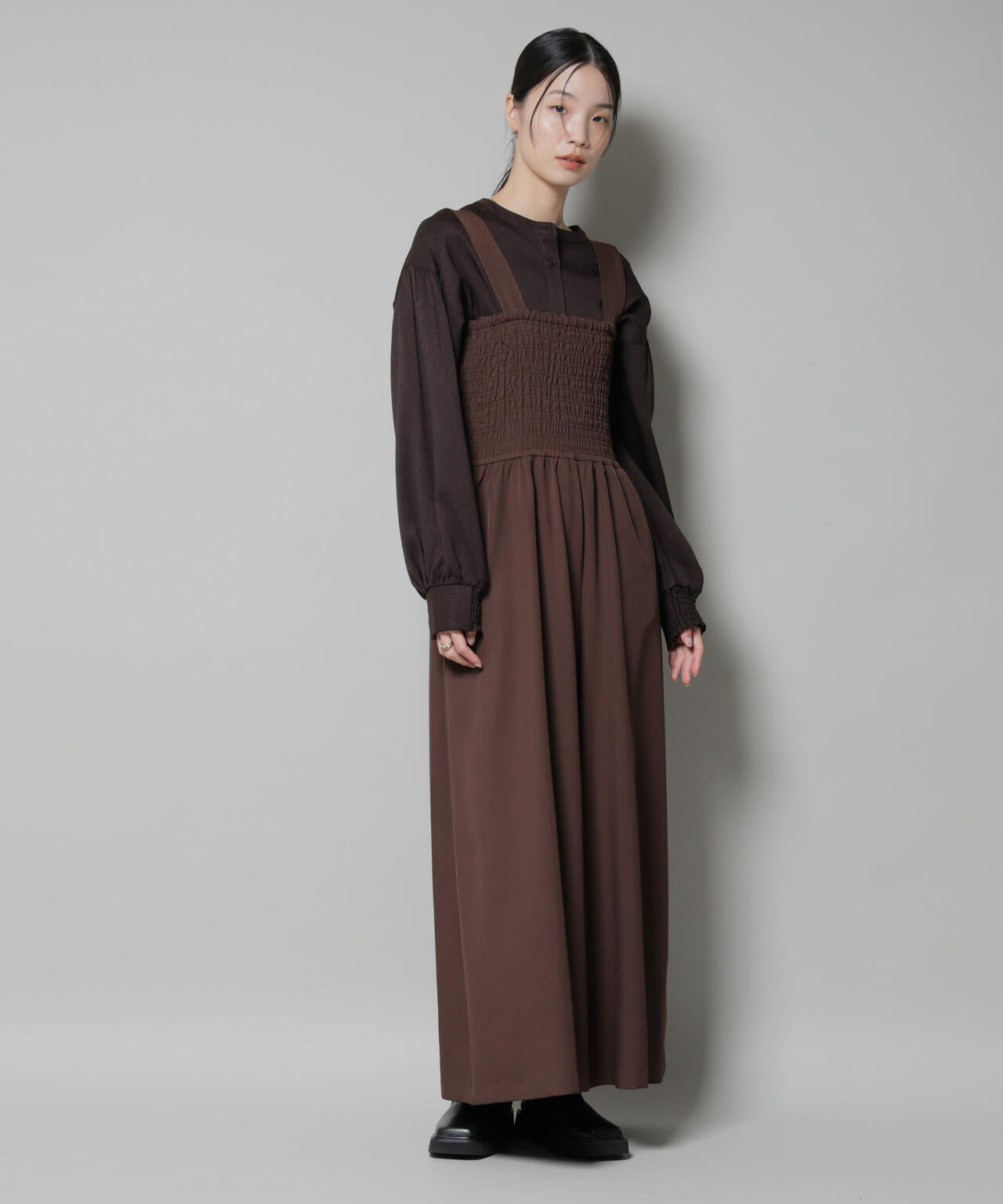 シャーリングサロペット