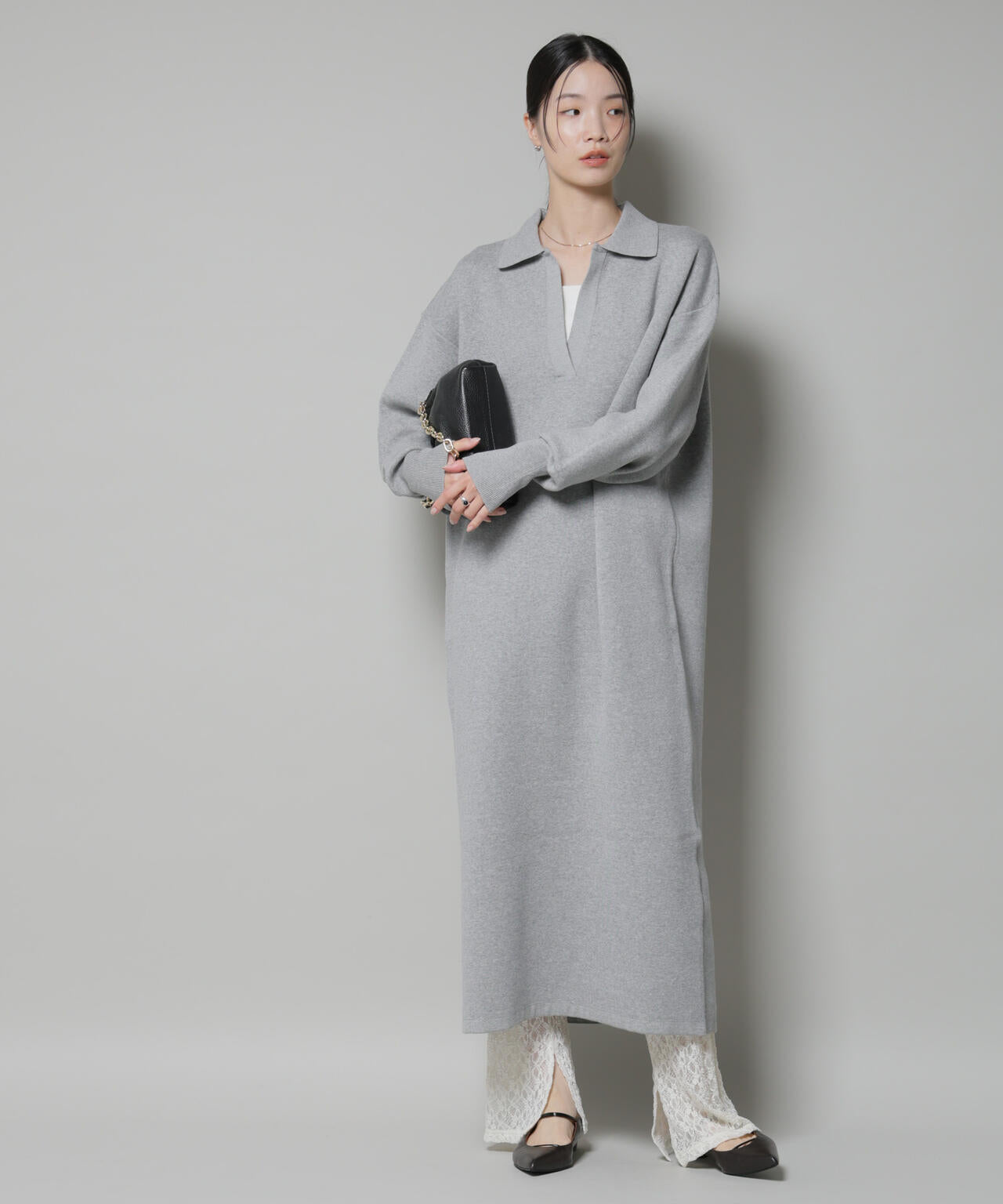 スウェットライク衿付きスキッパーニットワンピース