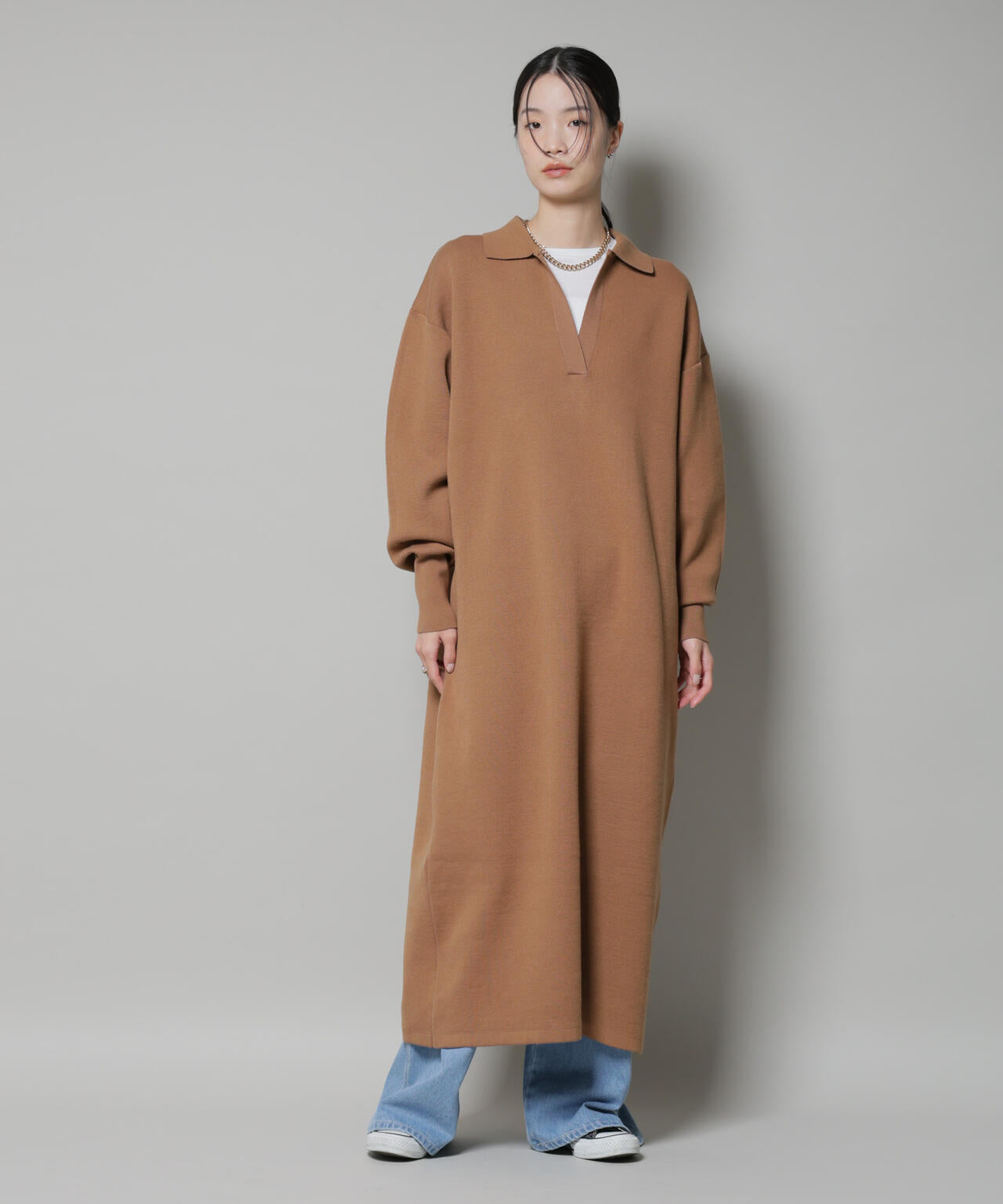 スウェットライク衿付きスキッパーニットワンピース