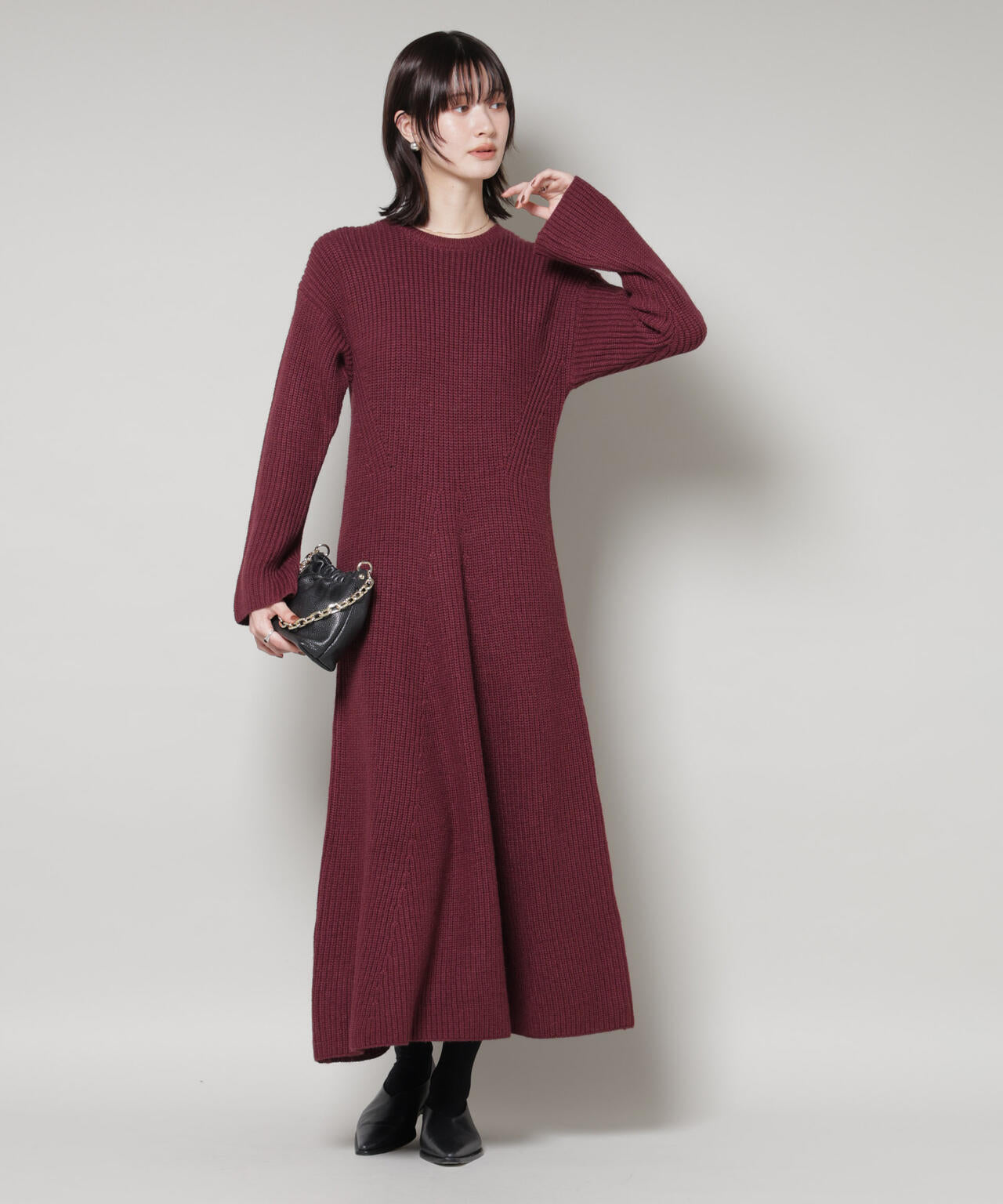 片畦フレアニットワンピース