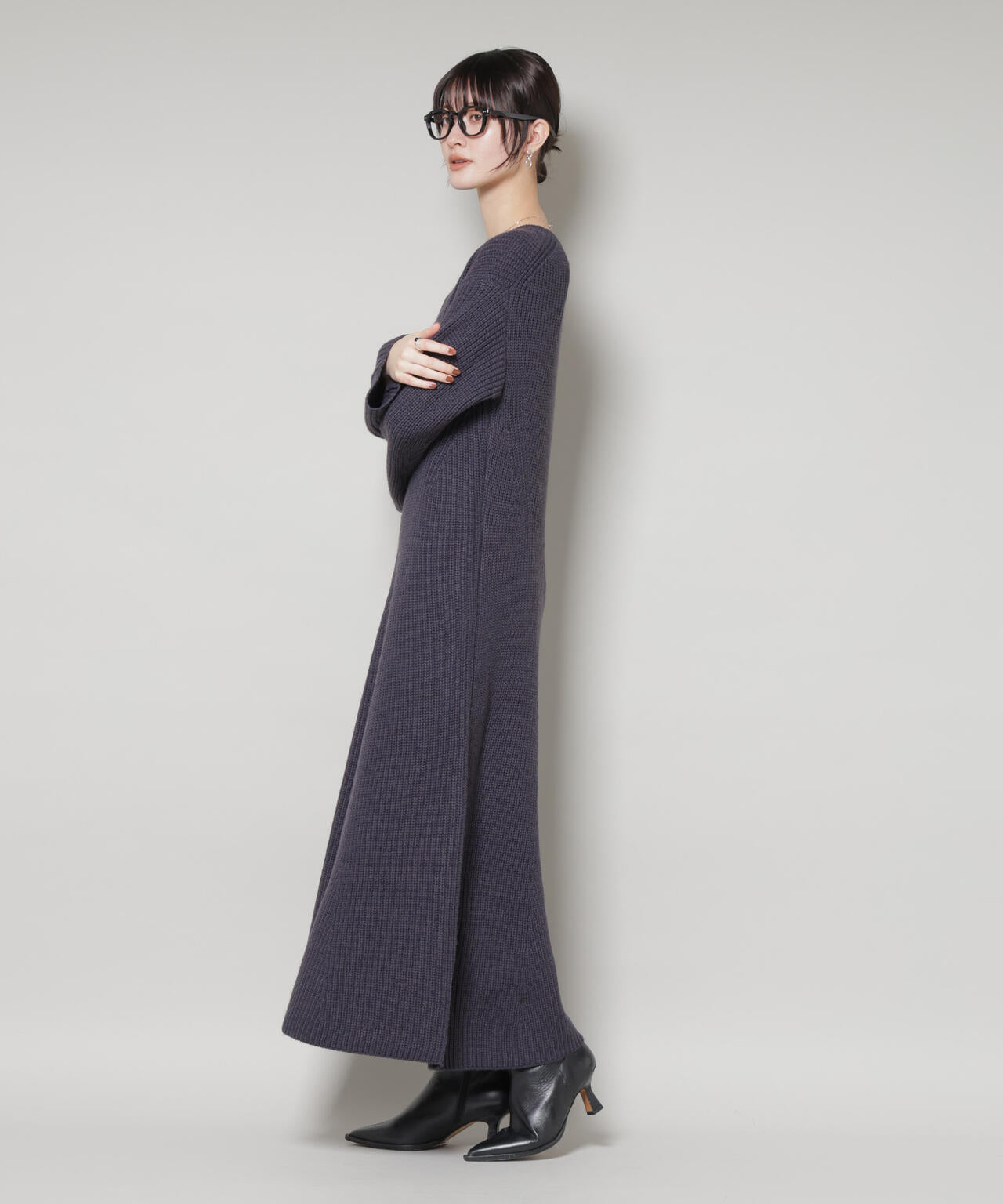 片畦フレアニットワンピース