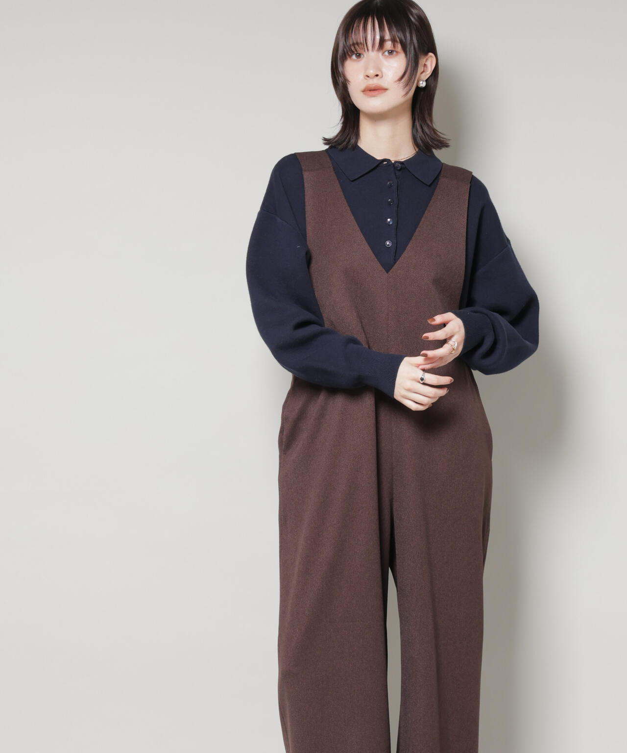 Vネックオールインワン | NANO universe（ナノ・ユニバース） ｜【公式