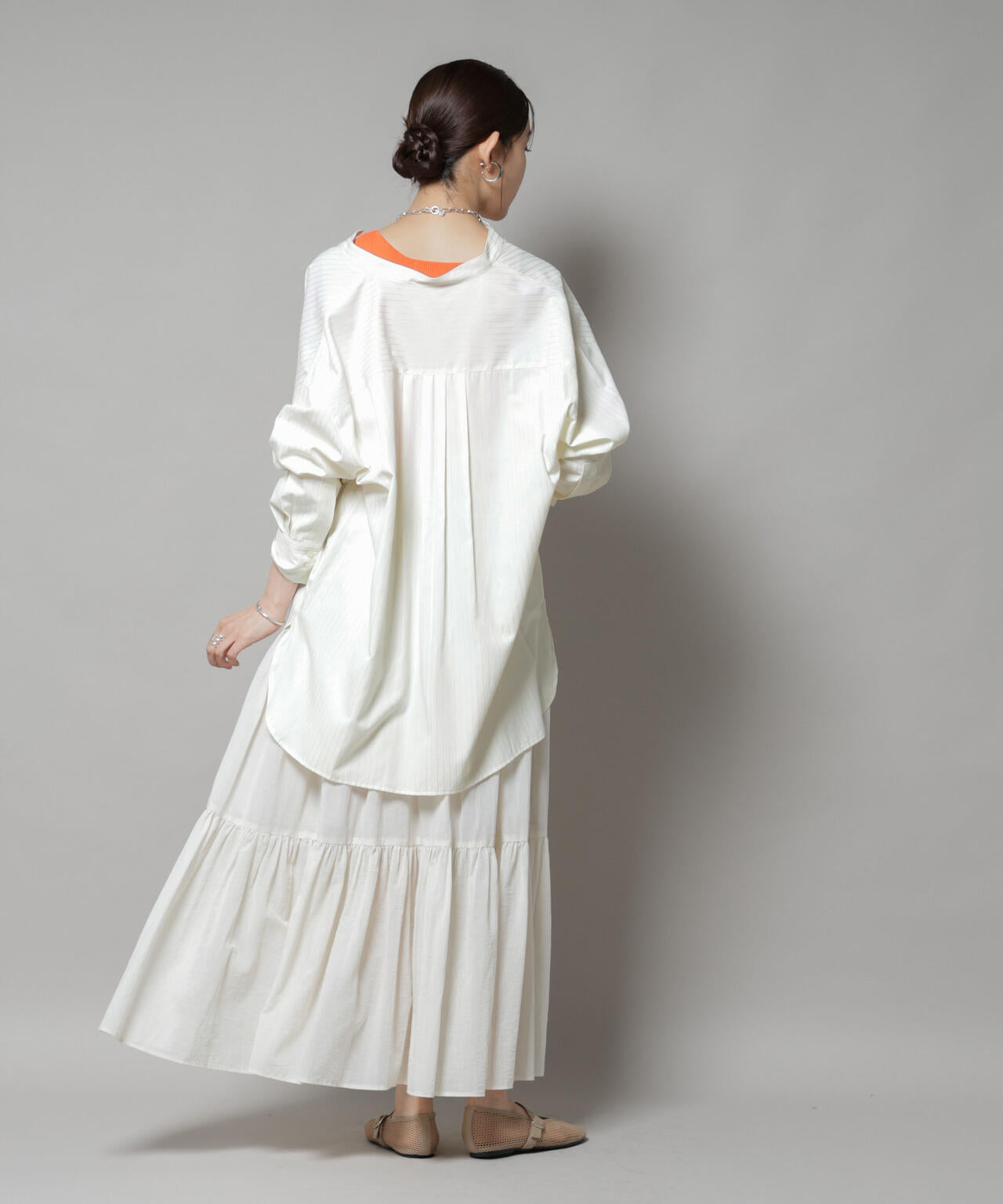 スタンドカラーストライプシャツ