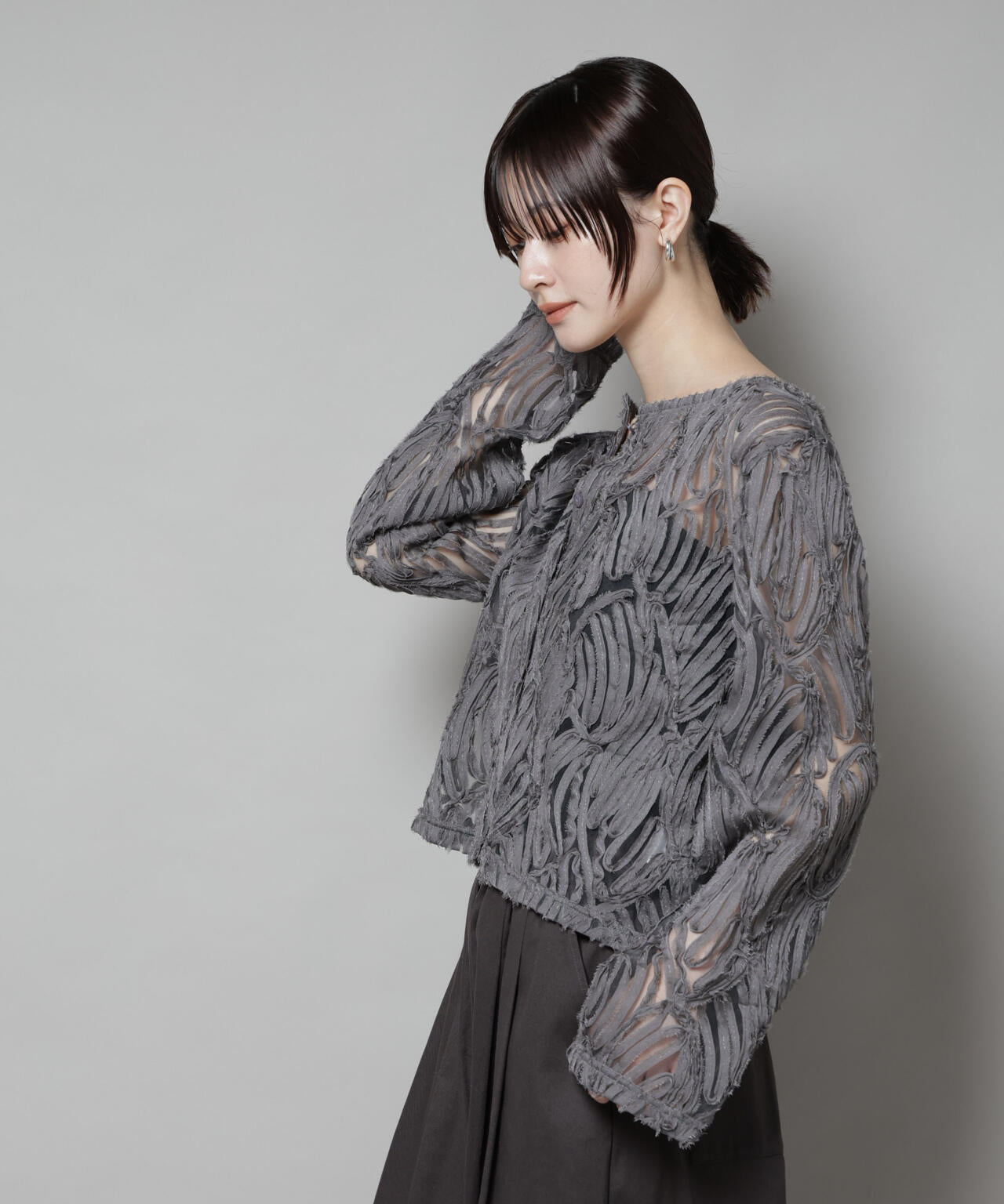 テープ刺繍チュール前後2wayカーディガン(セットアップ可)