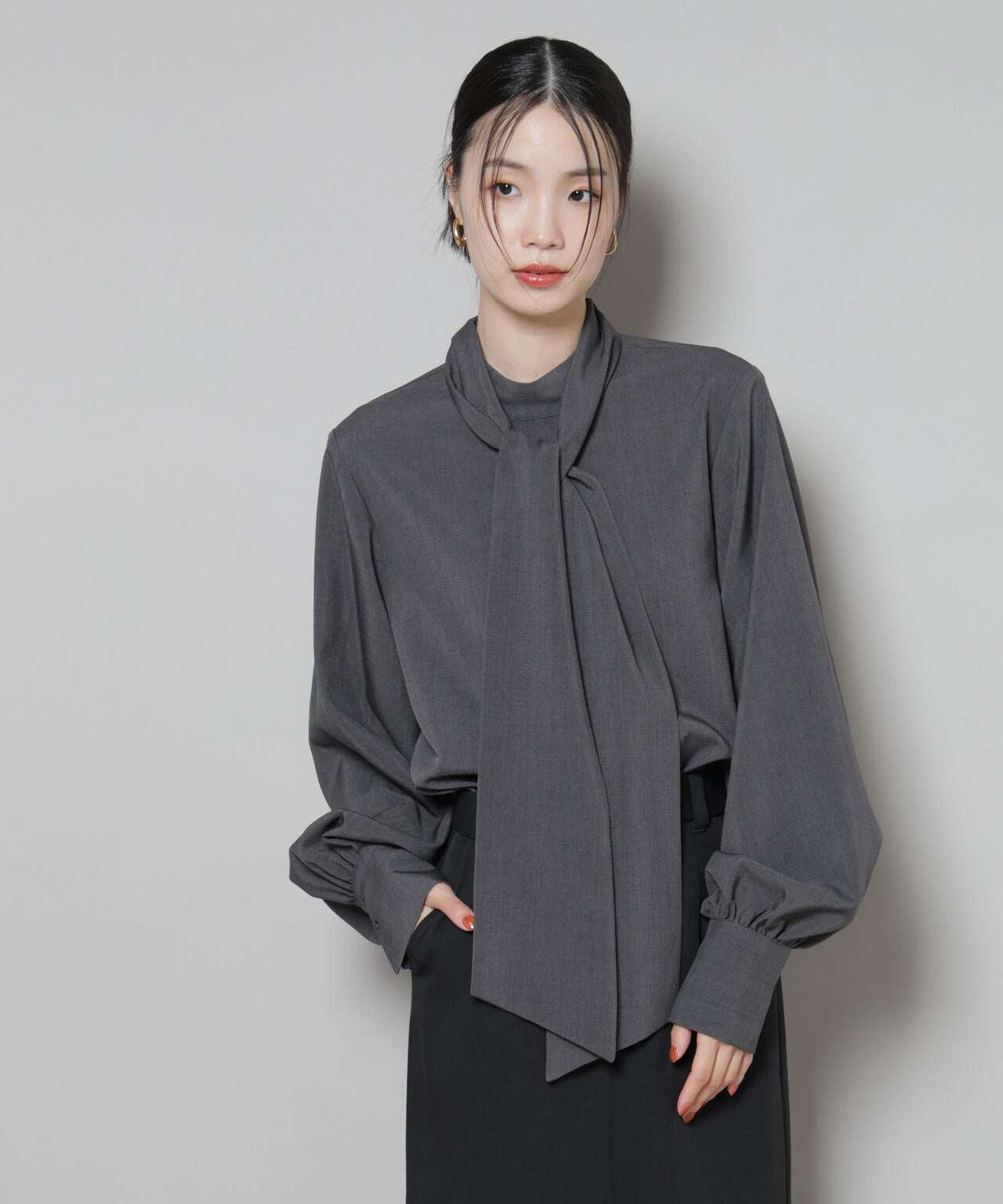 ボータイ取り外し可能2wayブラウス