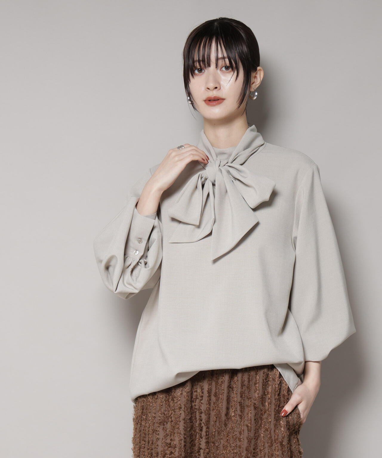 ボータイ取り外し可能2wayブラウス