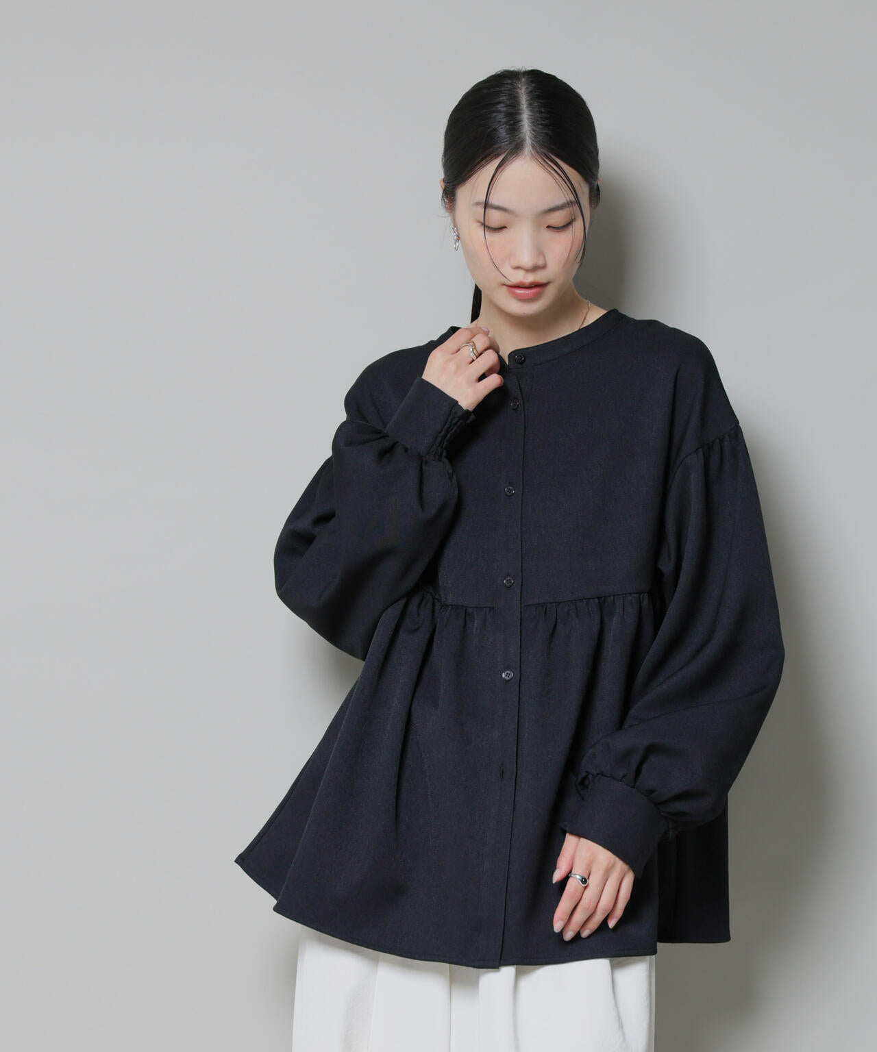 BACCA リネンキュプラ ペプラムブラウス 36新品未使用 セール】シアサッカー ペプラムブラウス（シャツ/ブラウス）｜BACCA