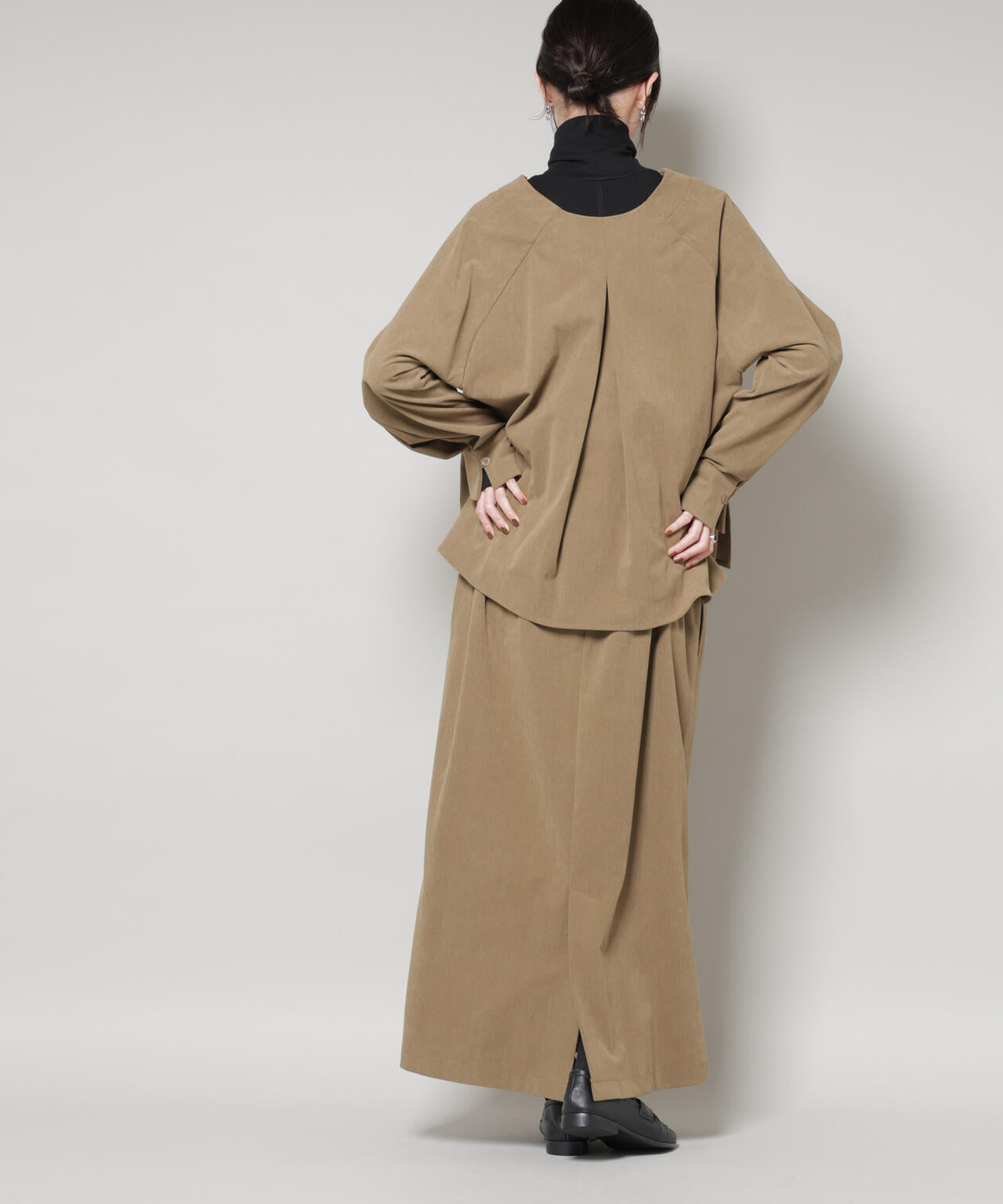 ストレッチ起毛スキッパープルオーバーブラウス(セットアップ可