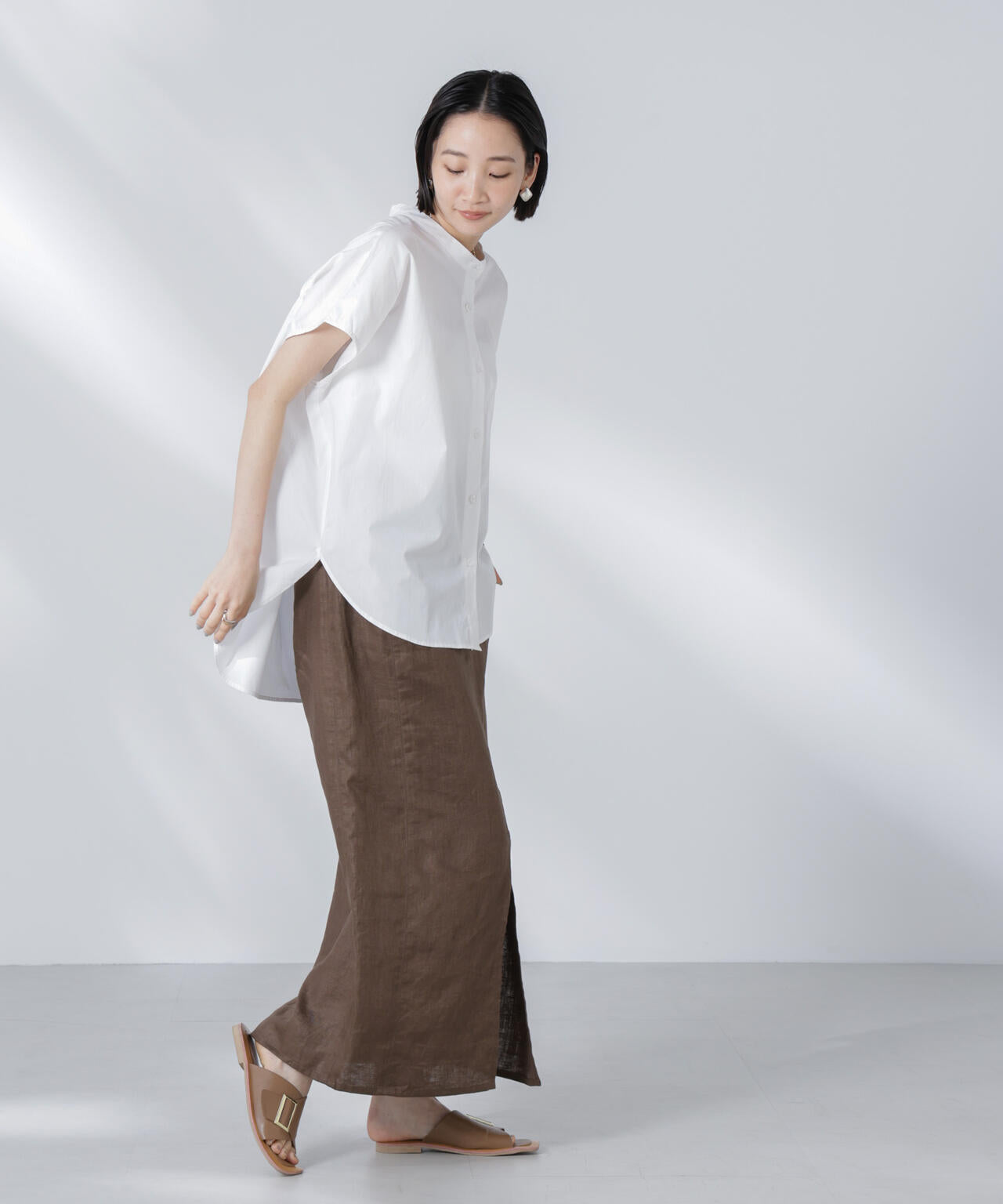 バックギャザーノースリーブブラウス