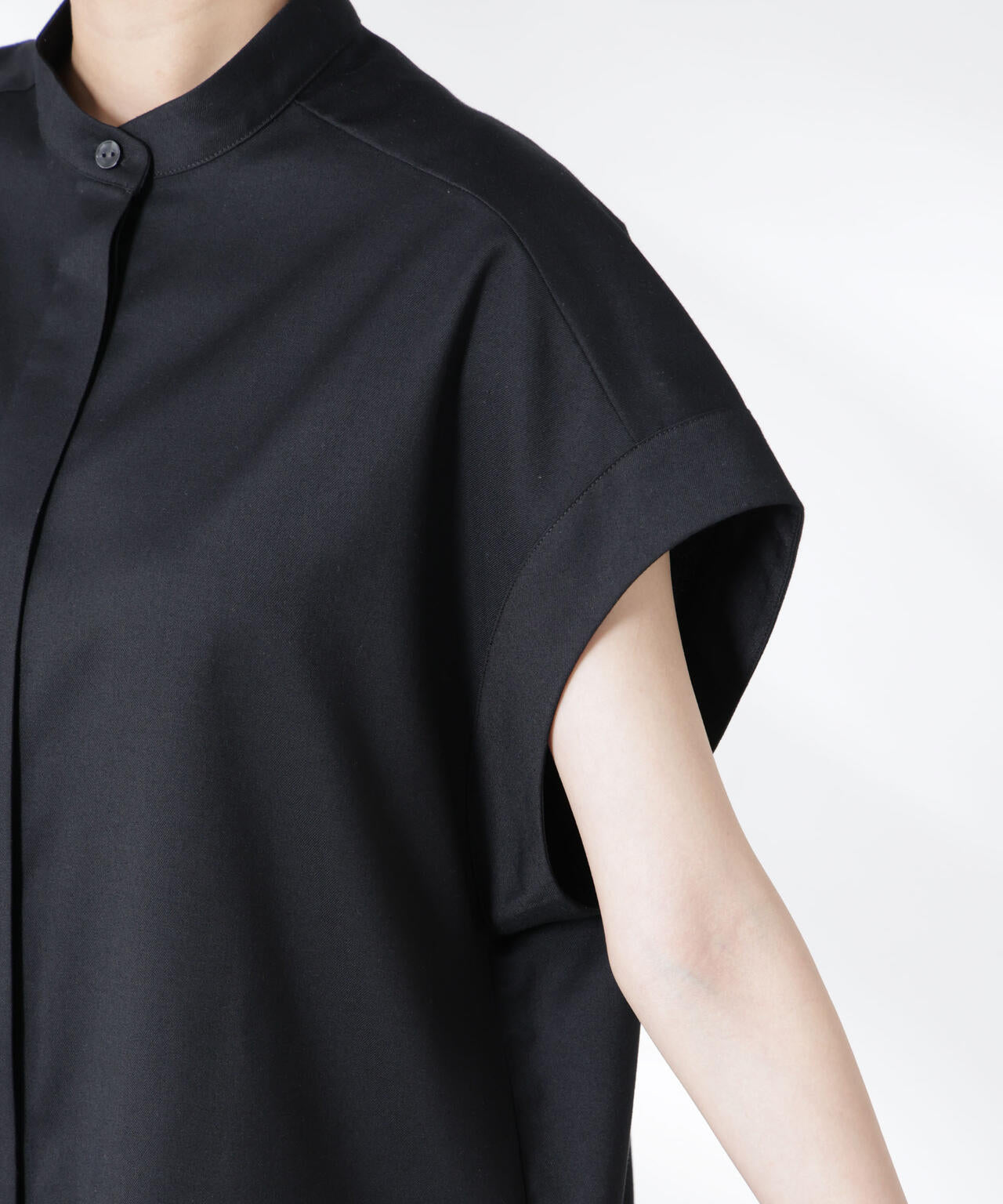 バンドカラーノースリーブシャツ(セットアップ可)