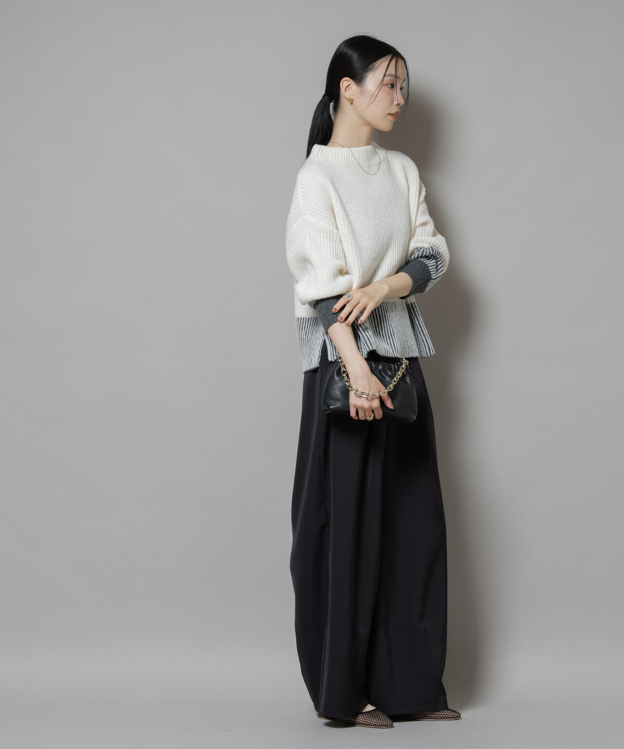 シャドーストライプニットプルオーバー