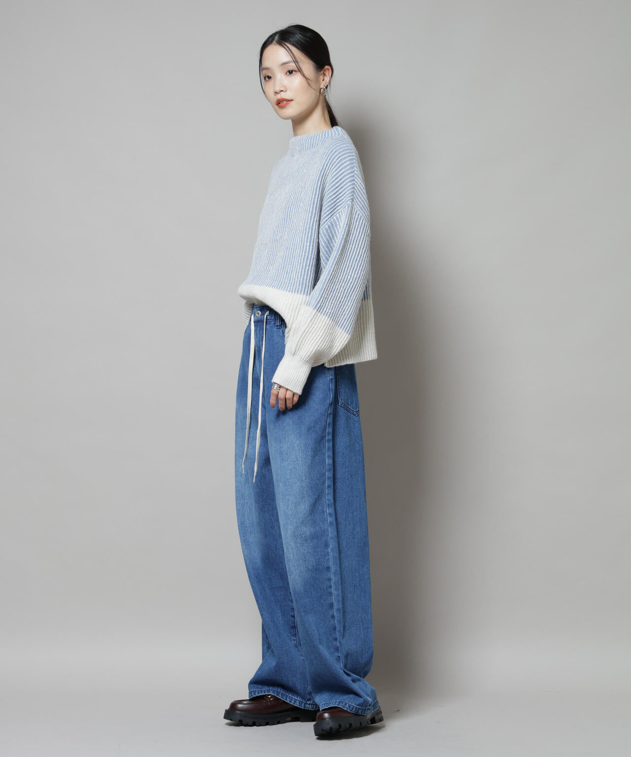 シャドーストライプニットプルオーバー