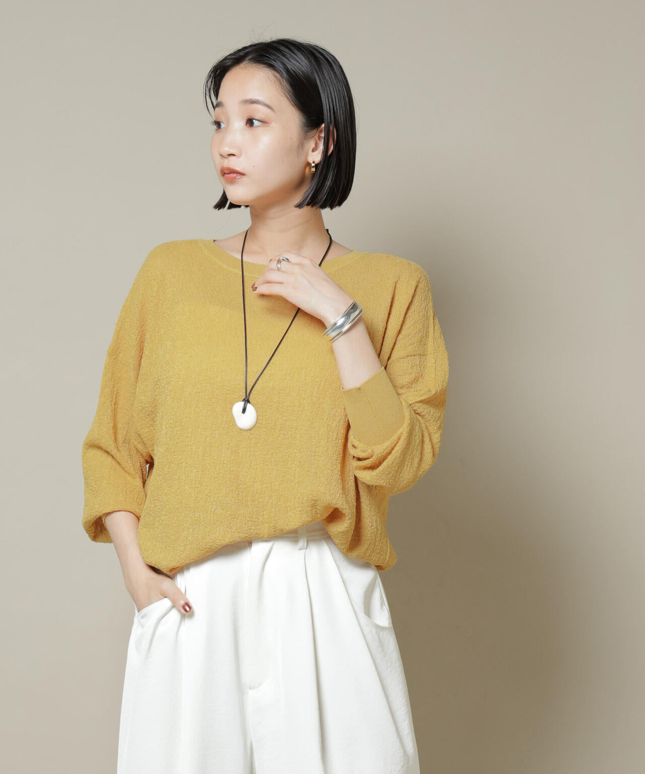 梨地ボートネックワイドシルエットニット