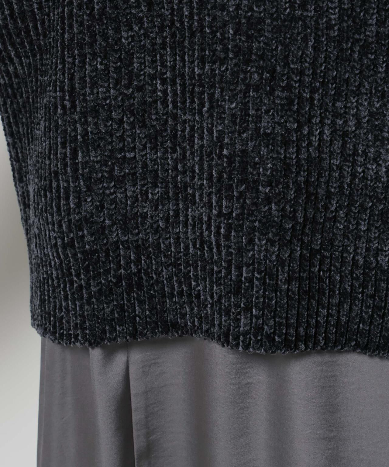 ベロアモールVネックニットベスト | NANO universe（ナノ・ユニバース