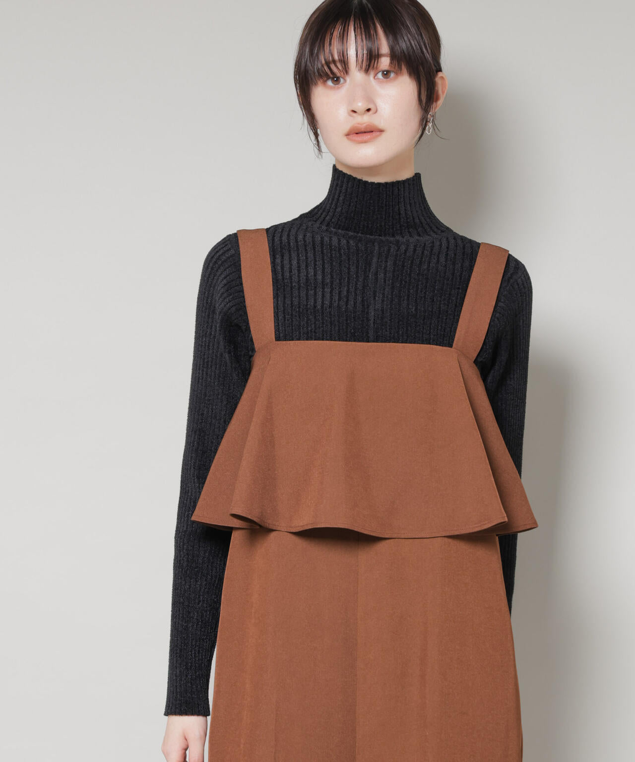 ほろよい　クルーネック　ブラウン 前後2wayボタンネックベロアモールニット | NANO universe（ナノ