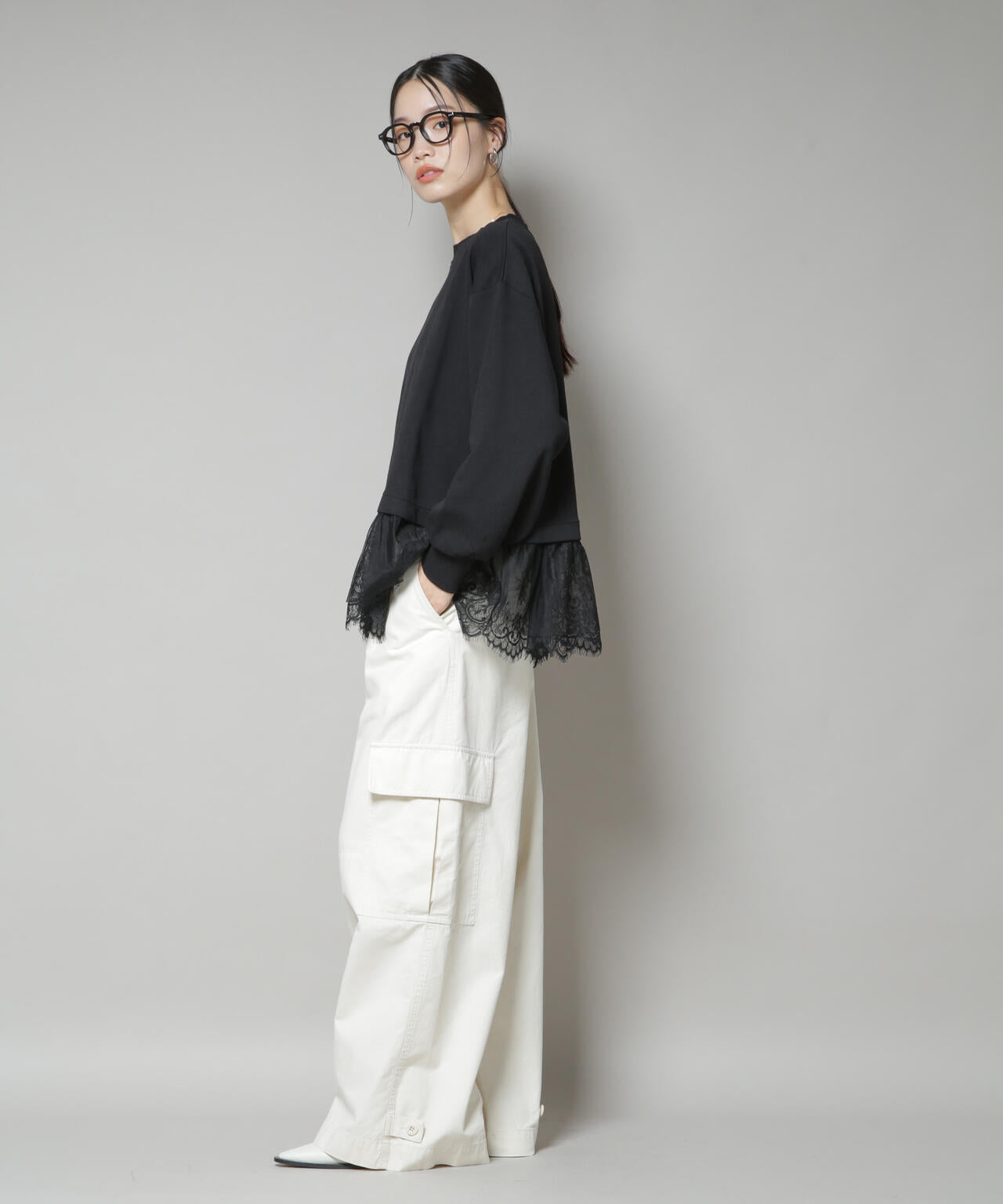 専用出品4 立体フラワースリーブ切り替え襟付きペプラムボンディングトップス