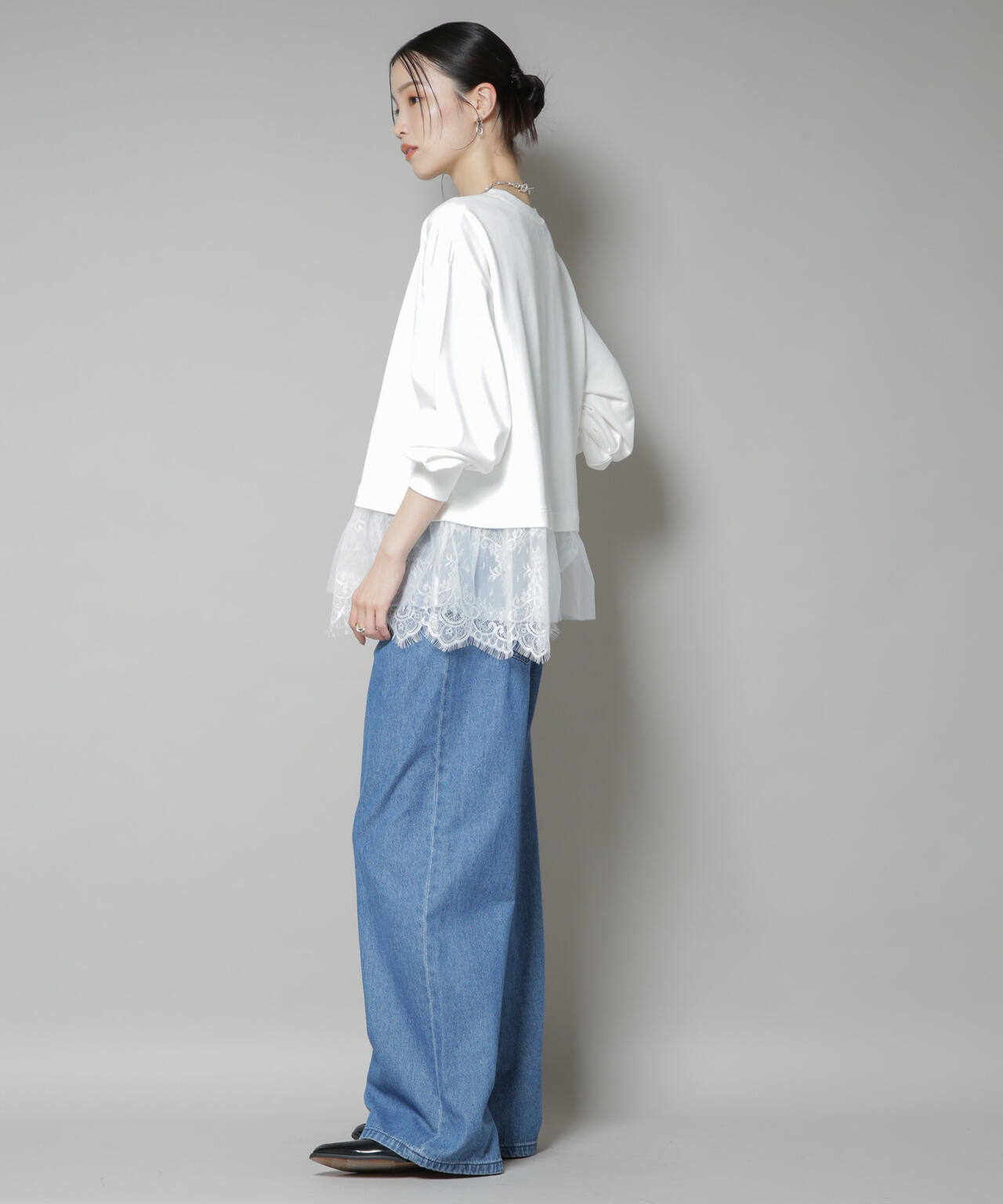 専用出品4 立体フラワースリーブ切り替え襟付きペプラムボンディングトップス