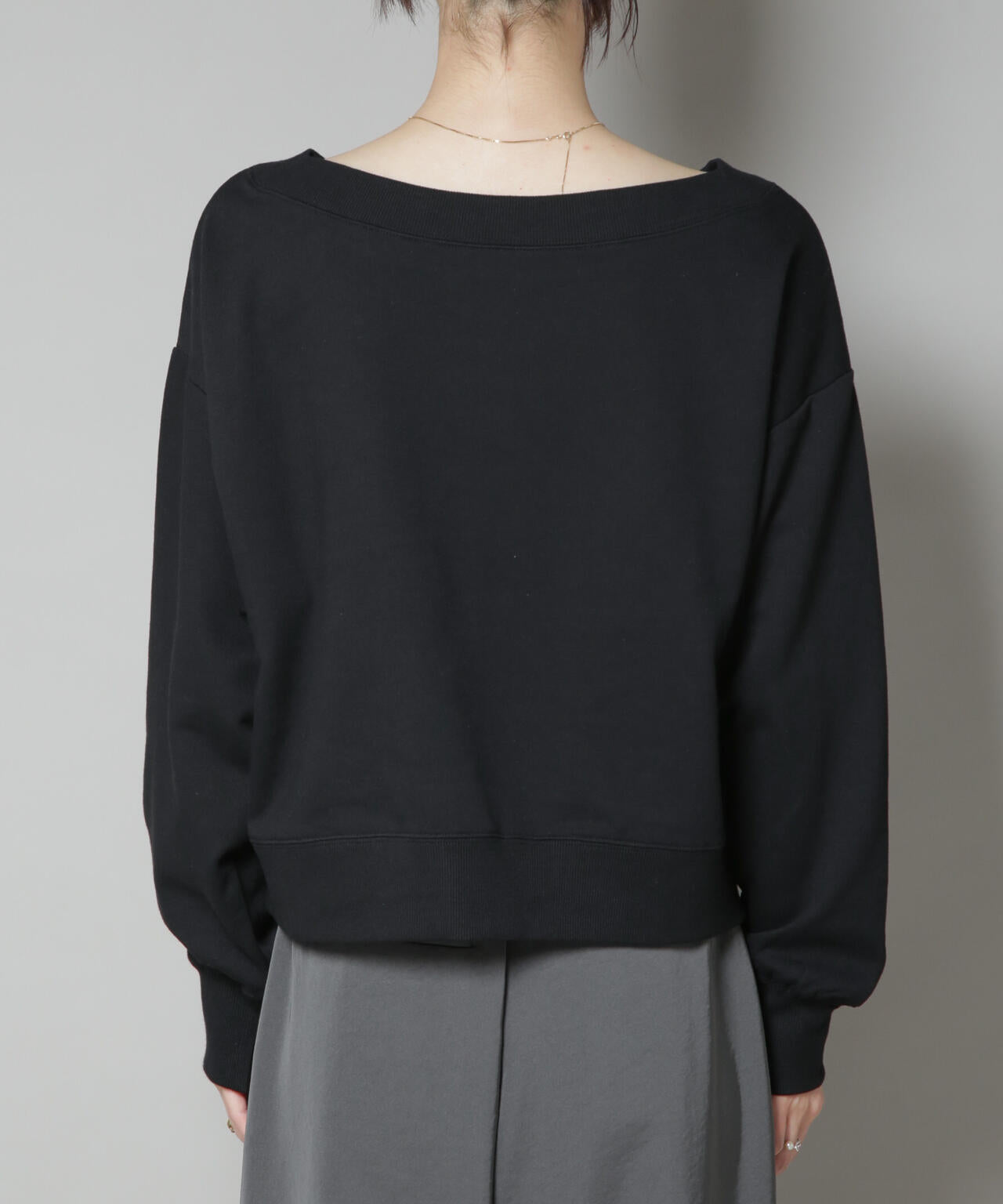 ワイドボートネックスウェットトップス