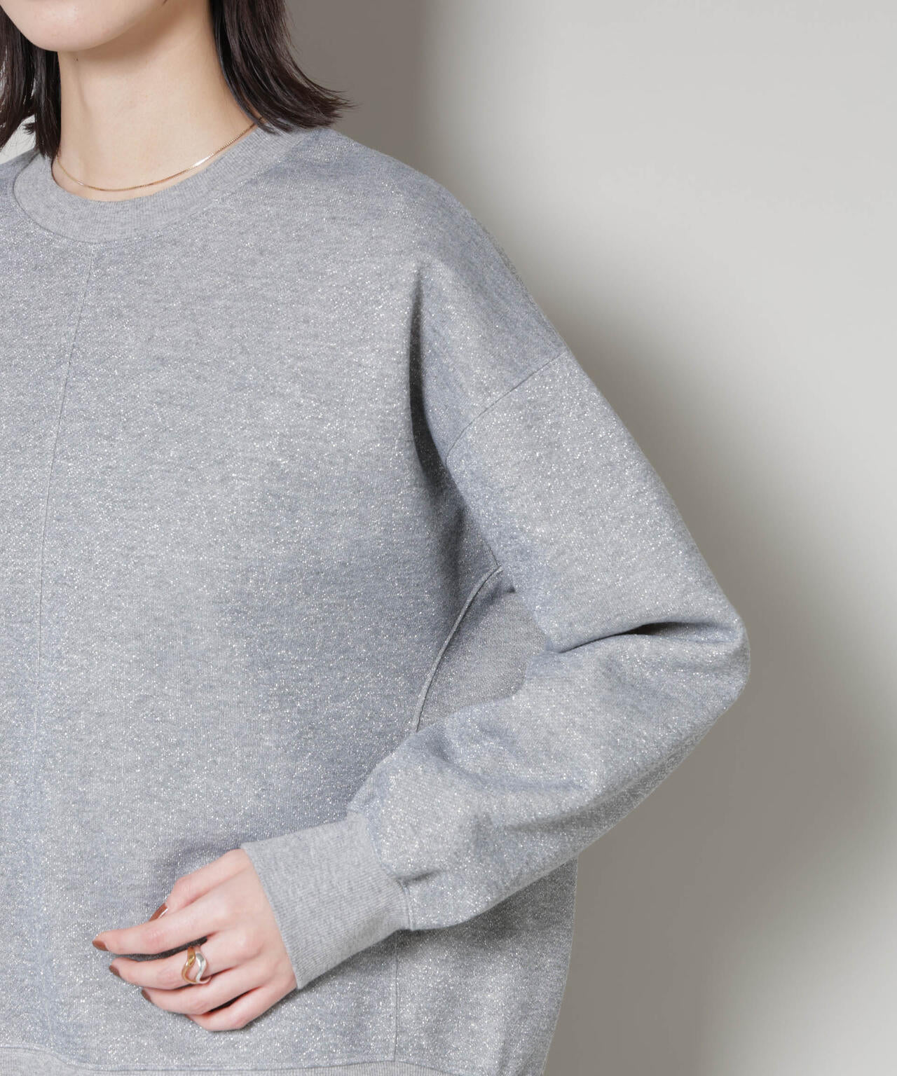 ラメ裏毛トップス