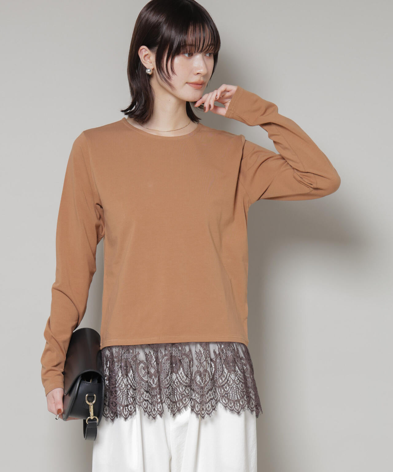 裾レースドッキングロングTシャツ
