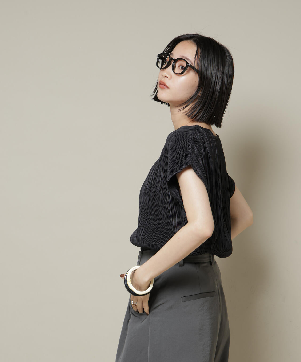 ランダムプリーツカットフレンチスリーブトップス(セットアップ可)