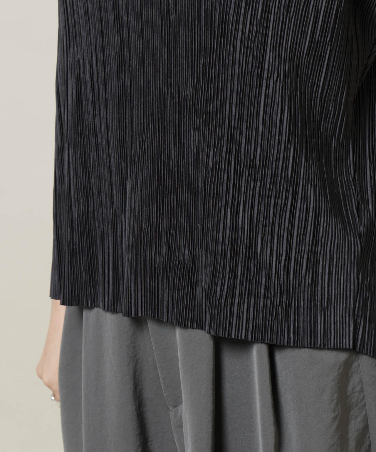 ランダムプリーツカットフレンチスリーブトップス(セットアップ可)