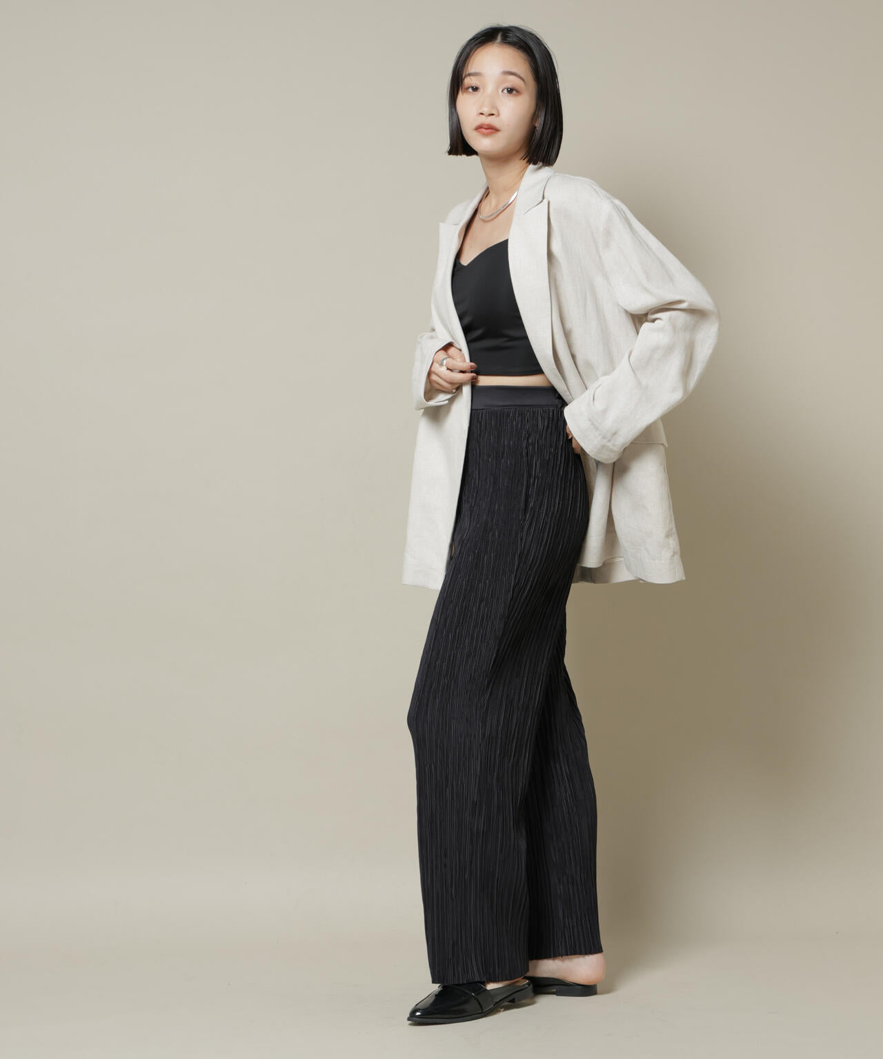 ランダムプリーツカットセミワイドパンツ(セットアップ可)