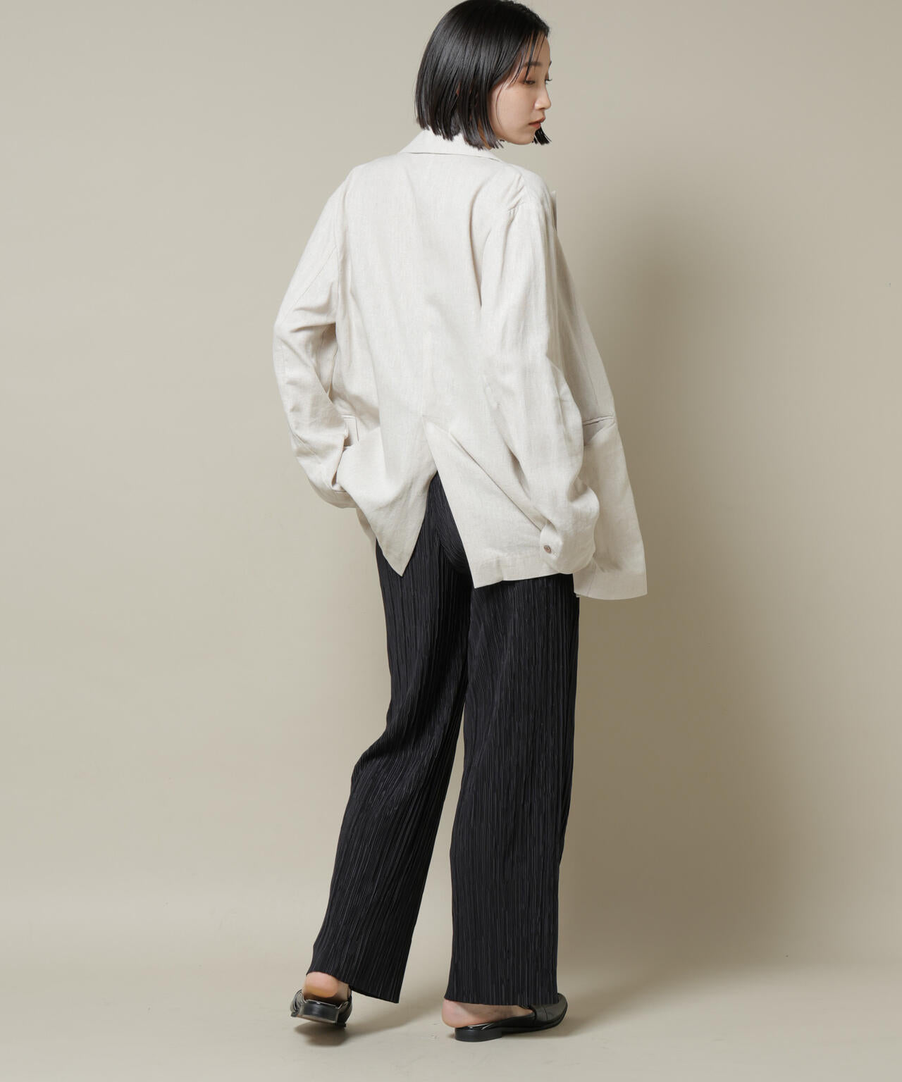 ランダムプリーツカットセミワイドパンツ(セットアップ可)