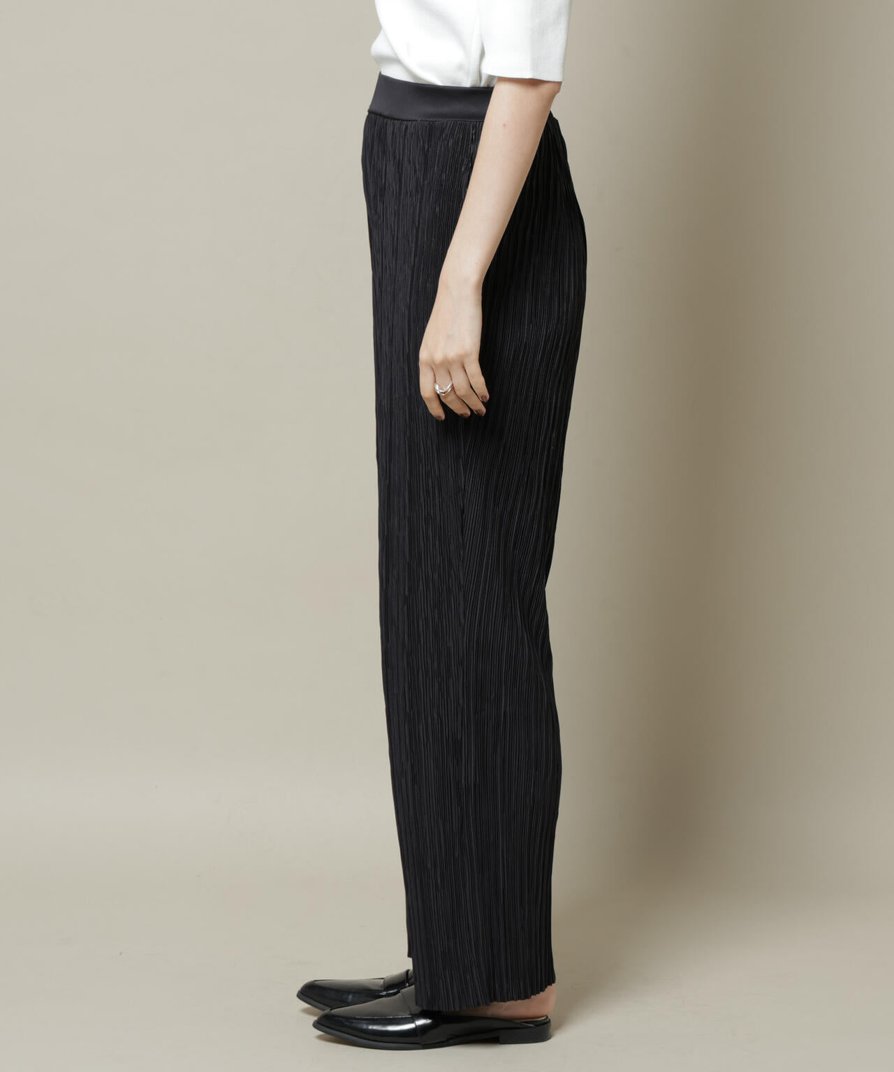 ランダムプリーツカットセミワイドパンツ(セットアップ可)