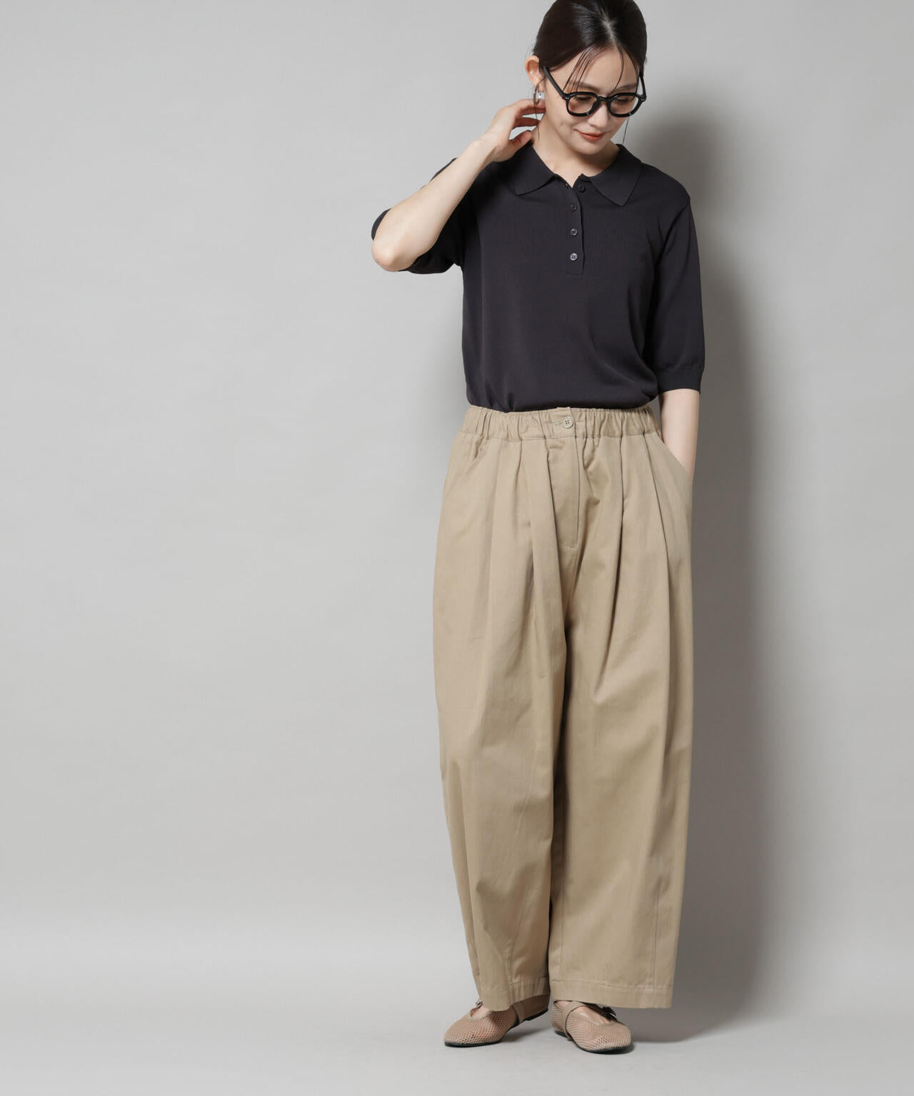 タックコクーンチノパンツ | NANO universe（ナノ・ユニバース