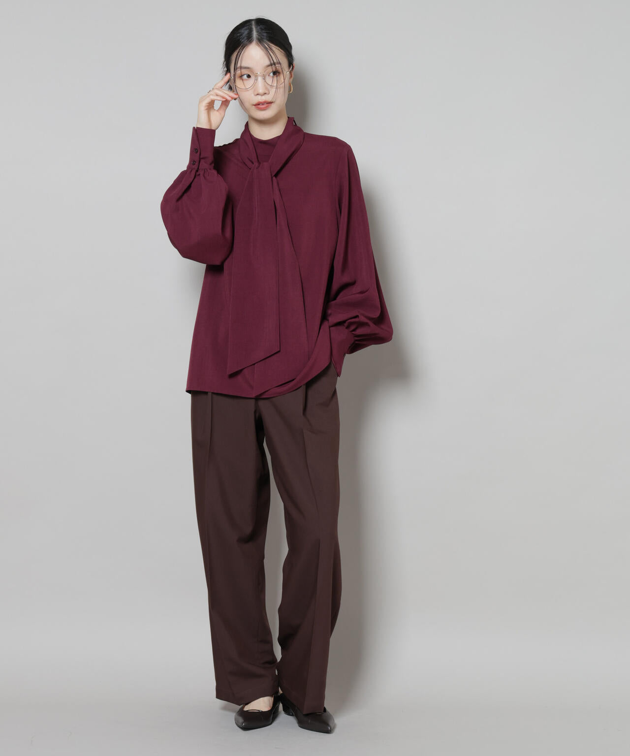 ワンタックセンタープレスストレートパンツ(セットアップ可)