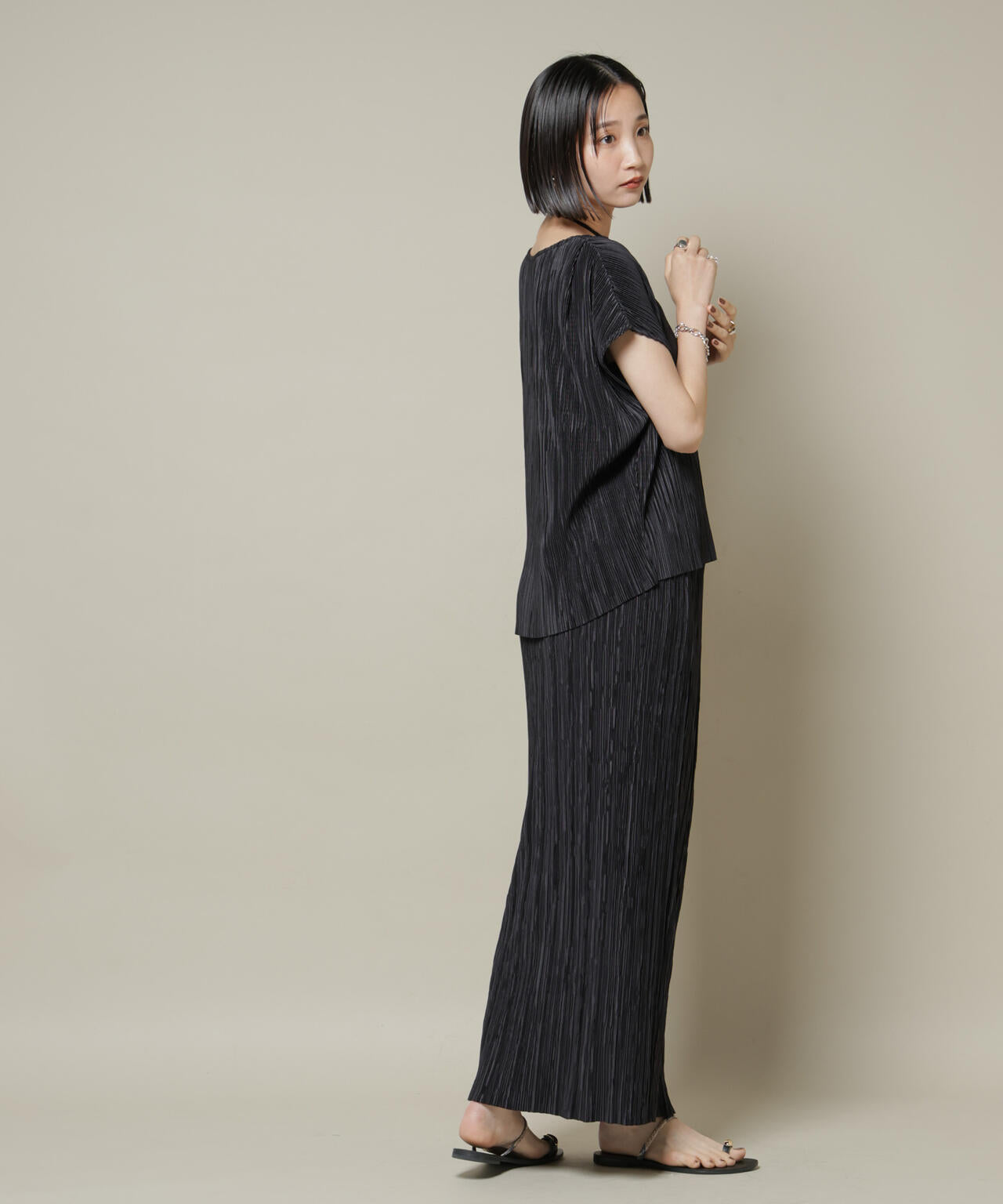 ランダムプリーツカットナロースカート(セットアップ可)