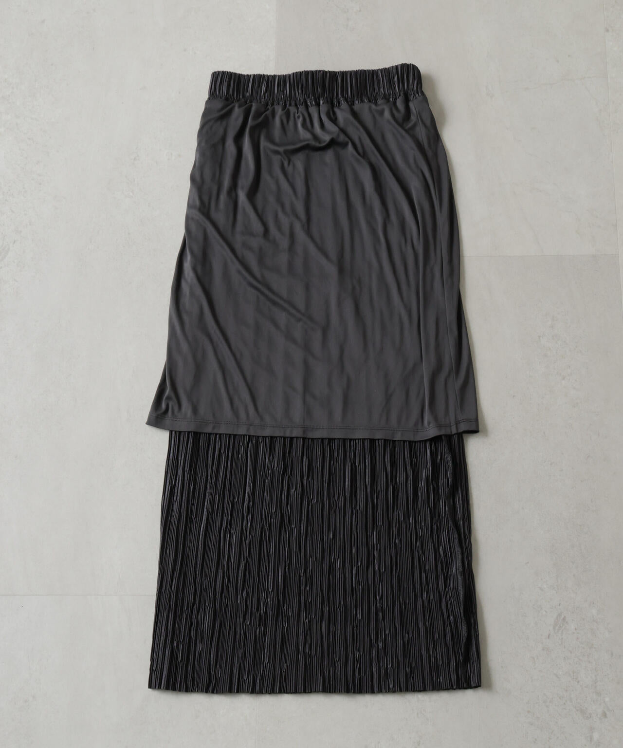 ランダムプリーツカットナロースカート(セットアップ可)