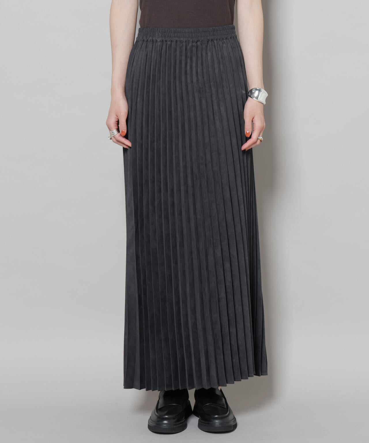유 様 フェイクスエードプリーツスカート(セットアップ可) | NANO universe