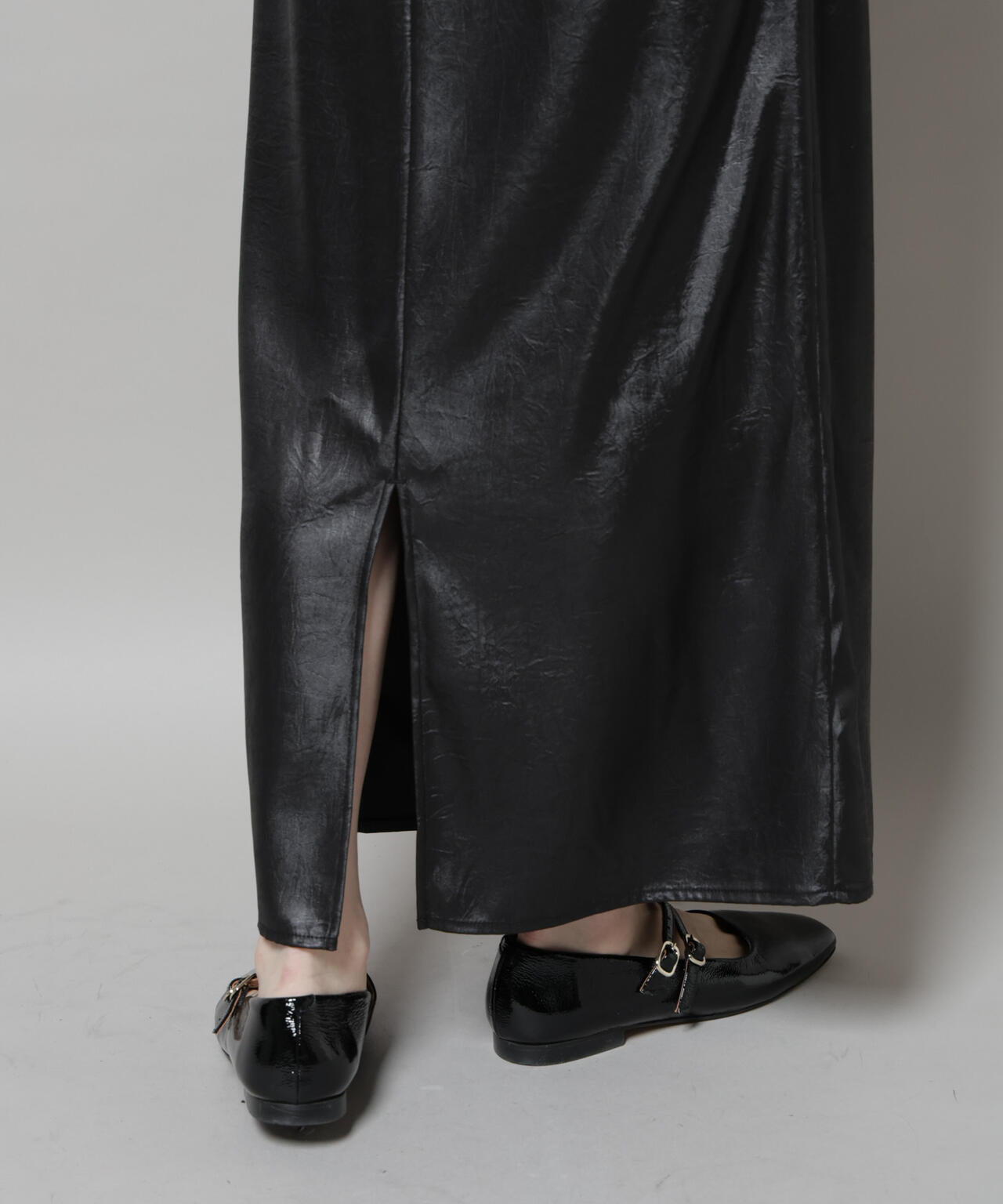 レザーライクシャイニースカート | NANO universe（ナノ・ユニバース