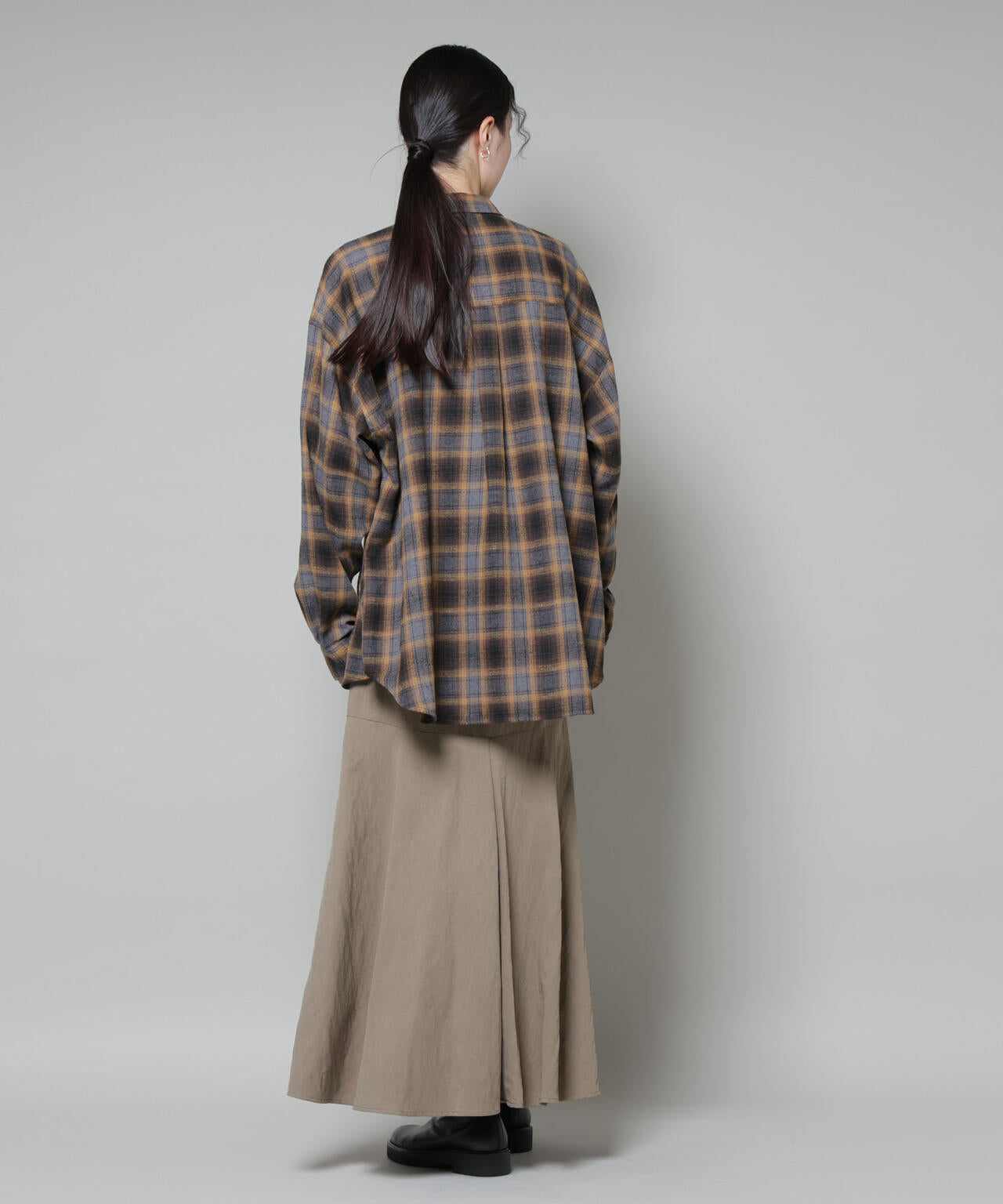 切り替え裾フレアスカート