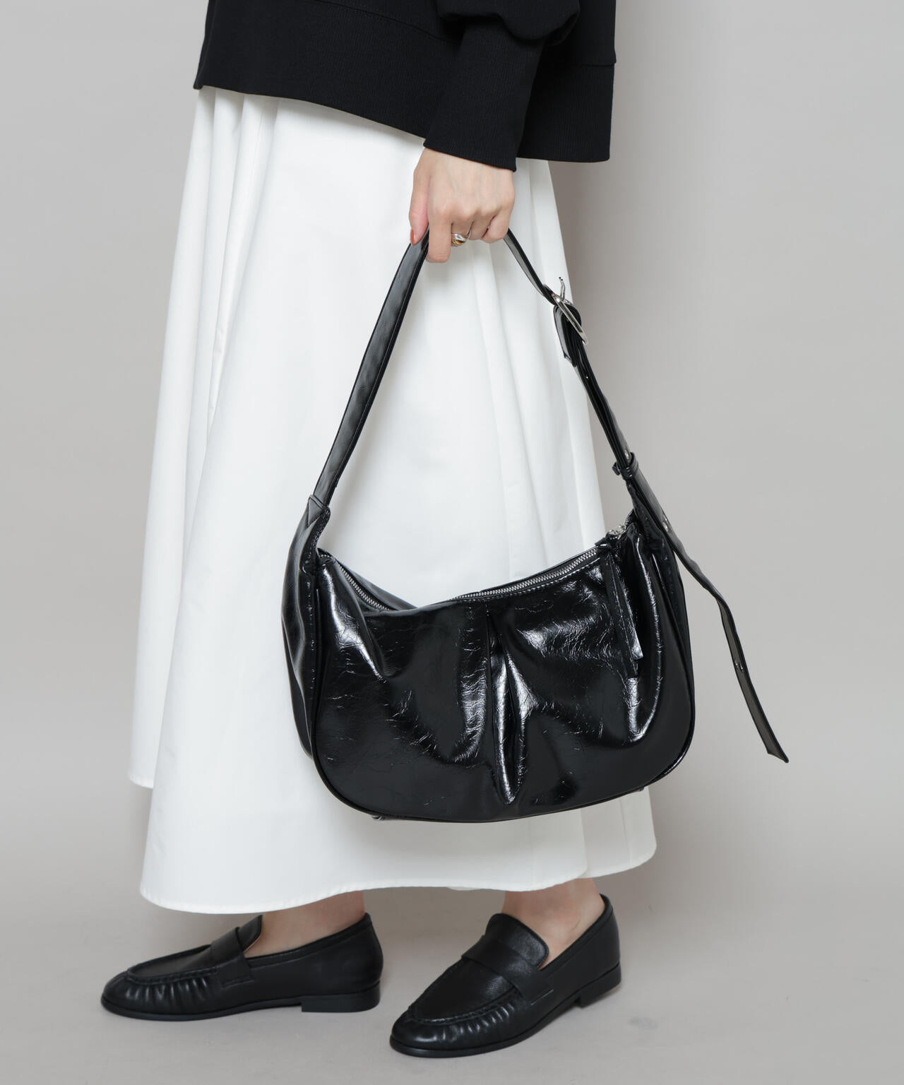 ベルトディテールラウンドショルダーバッグ | NANO universe（ナノ