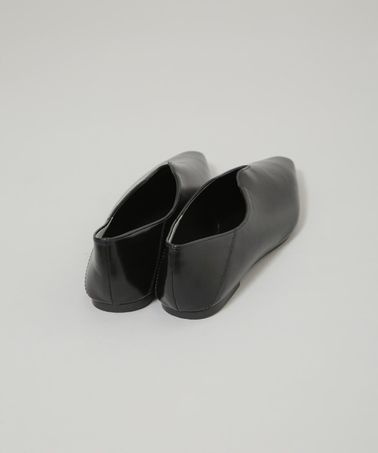 Vカット2wayフラットシューズ