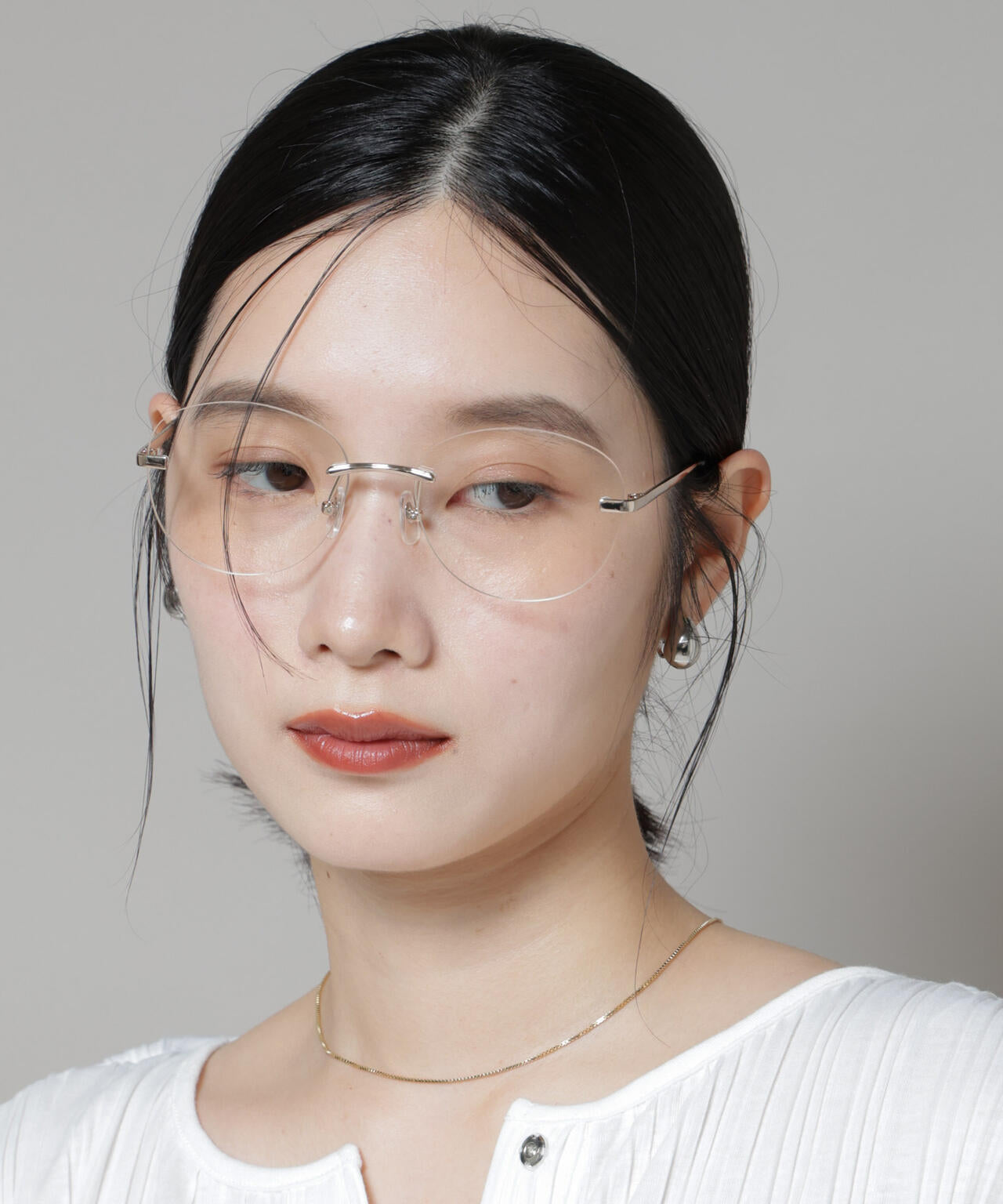 フレームレスメガネ
