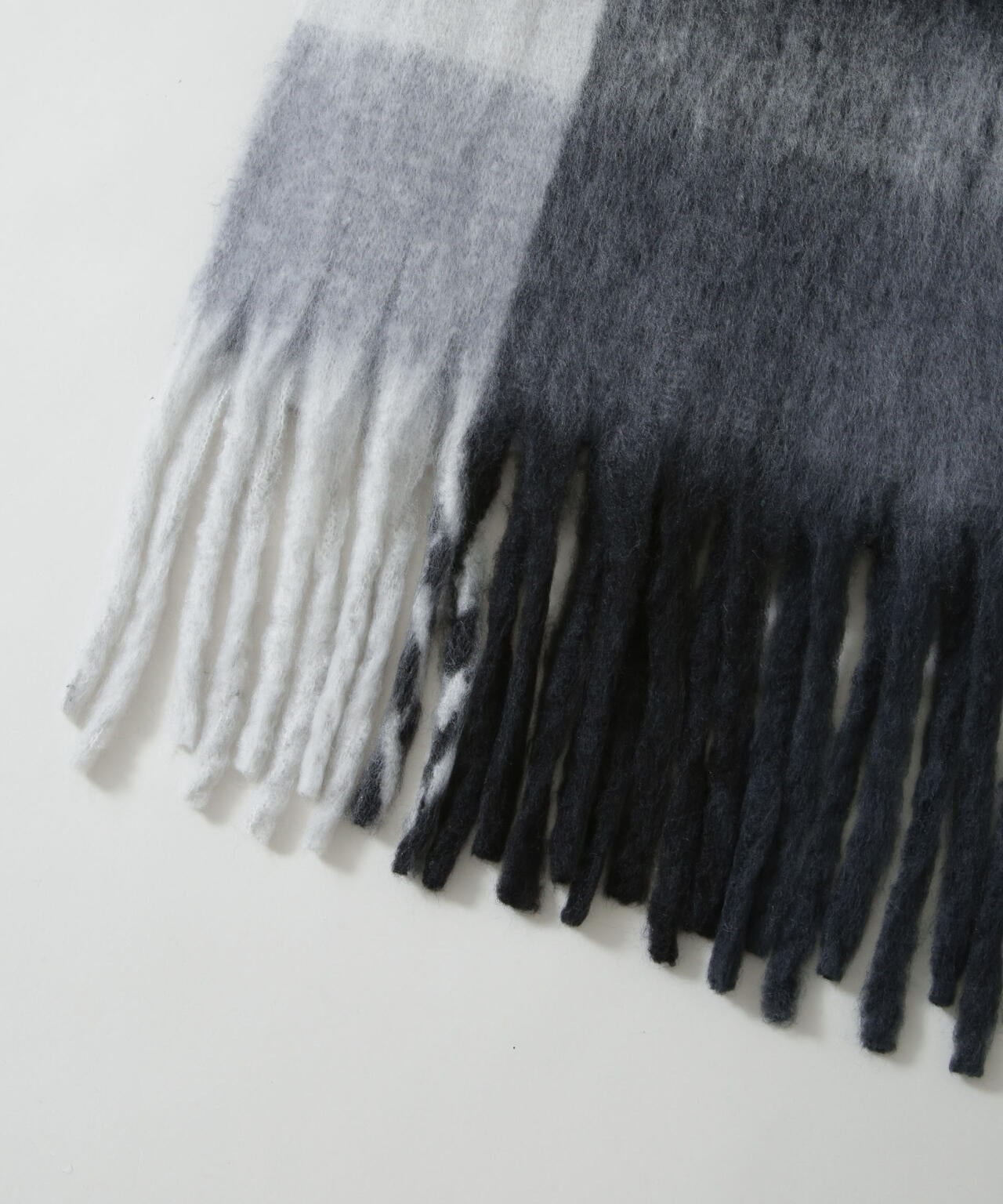 ボリュームチェックマフラー