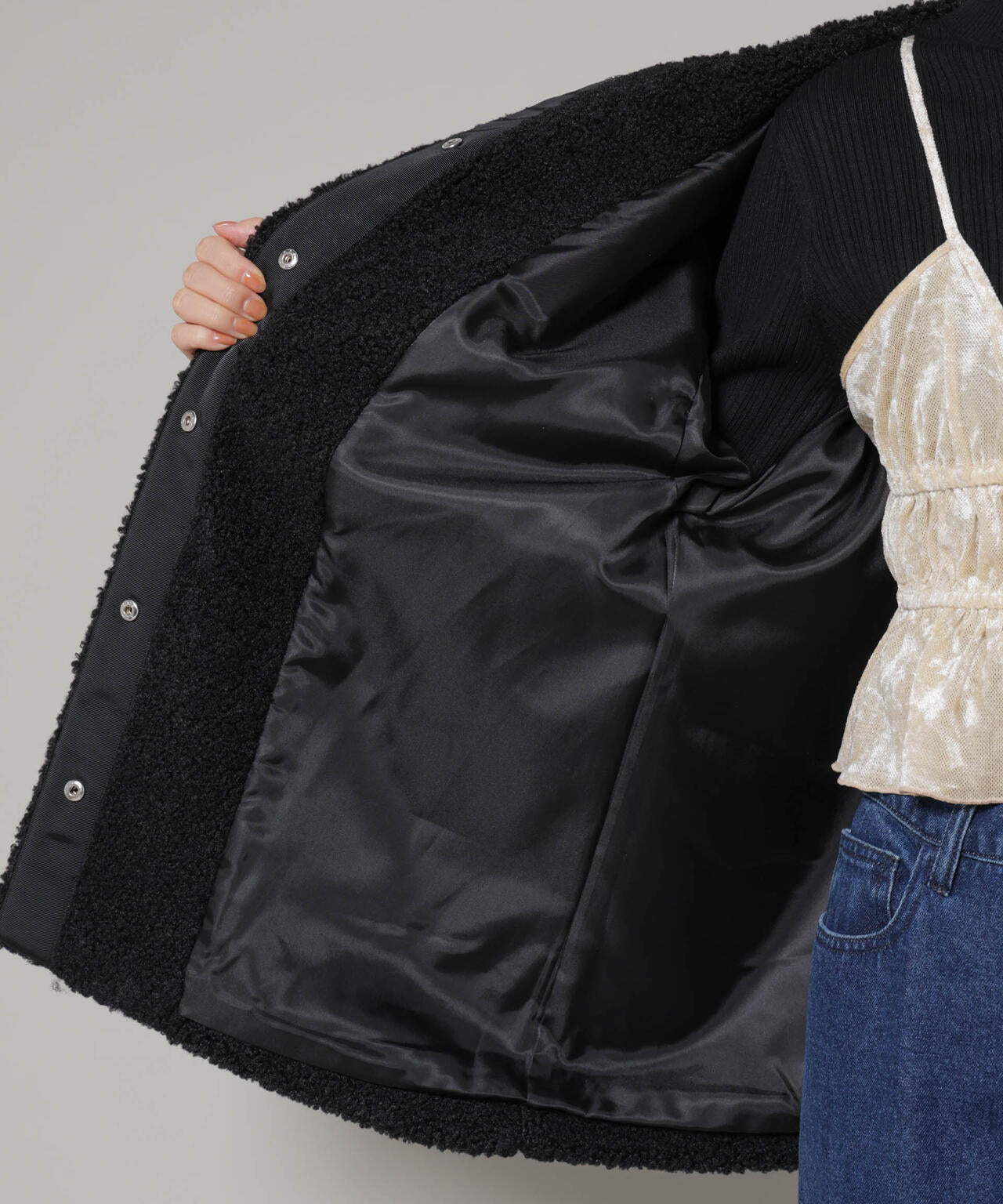 ソフトボアノーカラーミドルコート