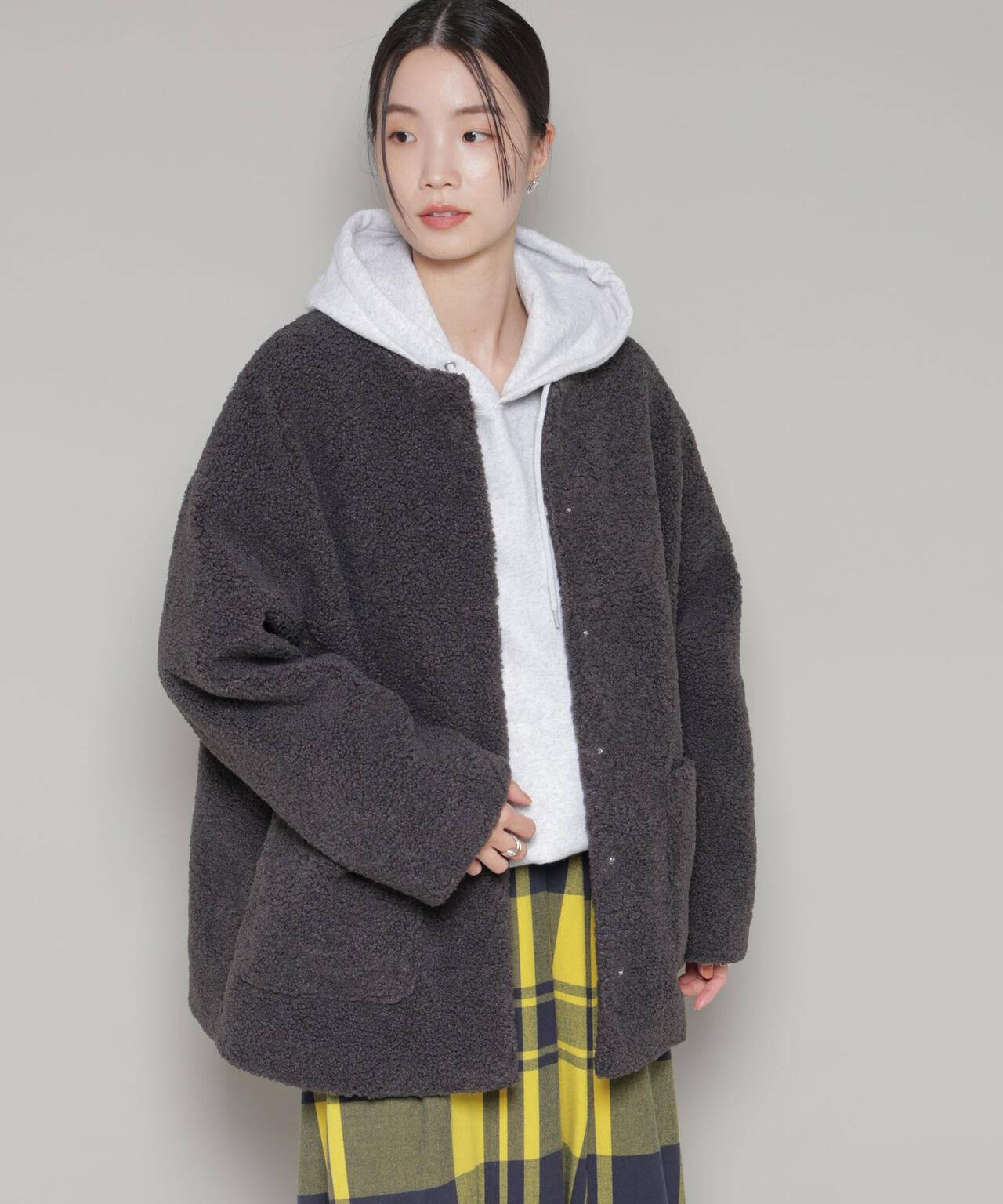 ソフトボアノーカラーミドルコート